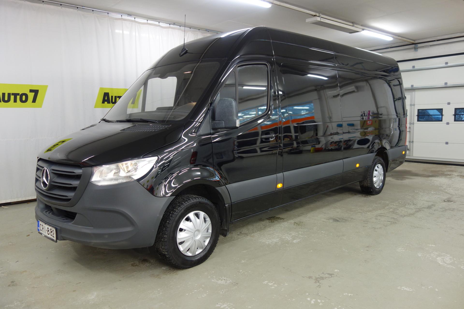 MERCEDES-BENZ Sprinter 2023