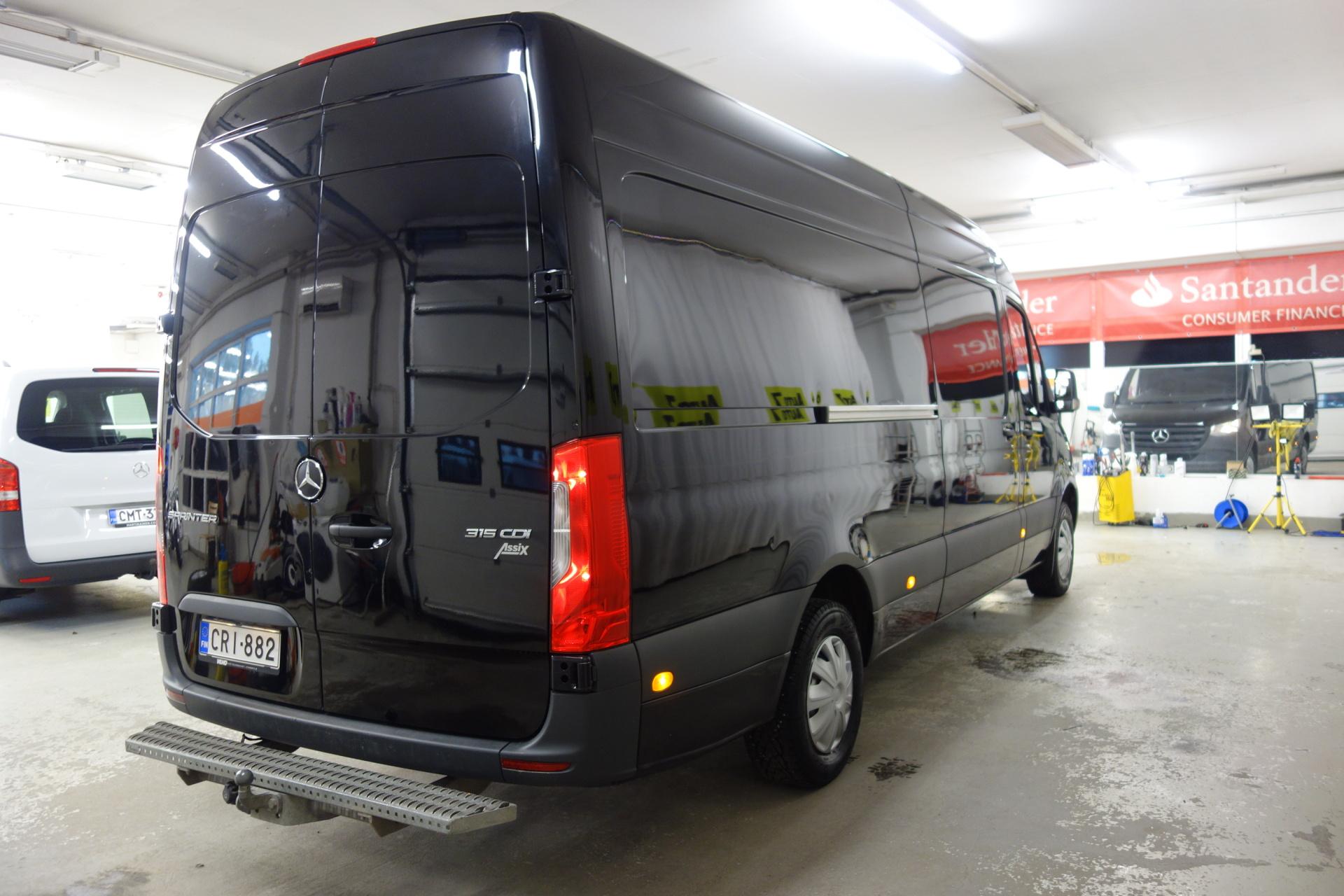 MERCEDES-BENZ Sprinter 2023