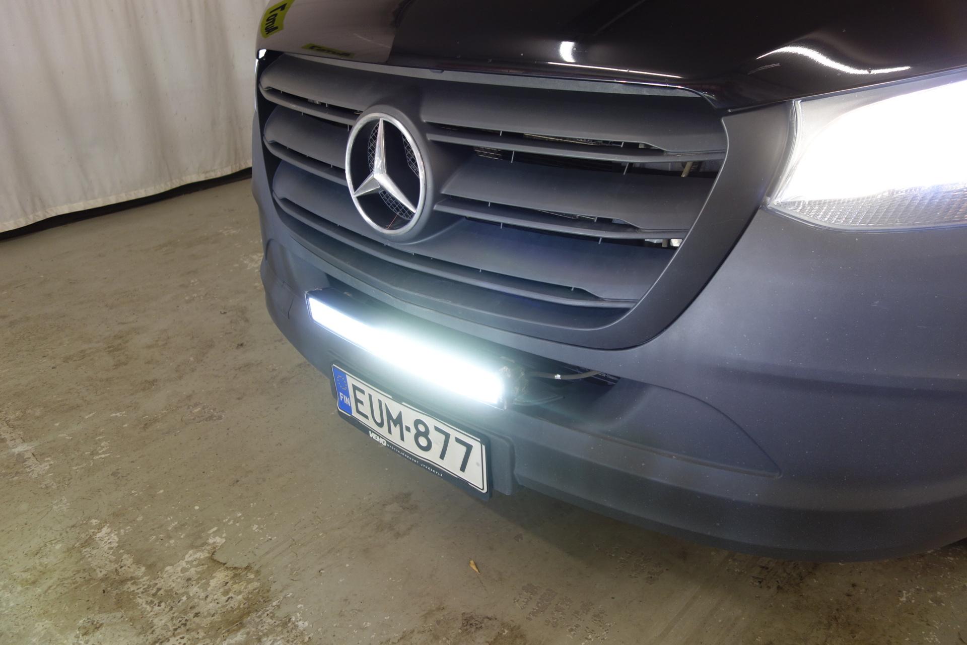 MERCEDES-BENZ Sprinter 2023