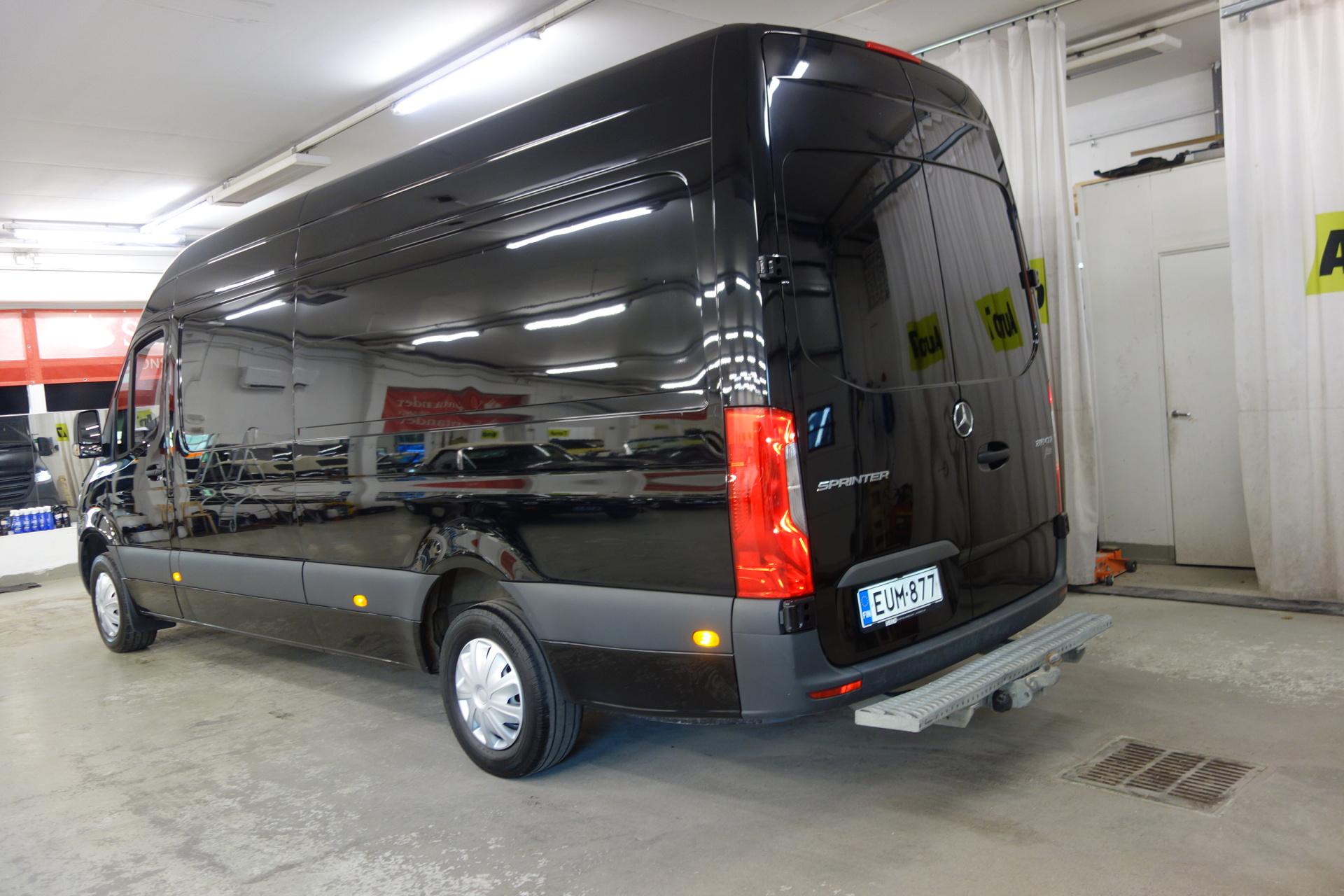 MERCEDES-BENZ Sprinter 2023