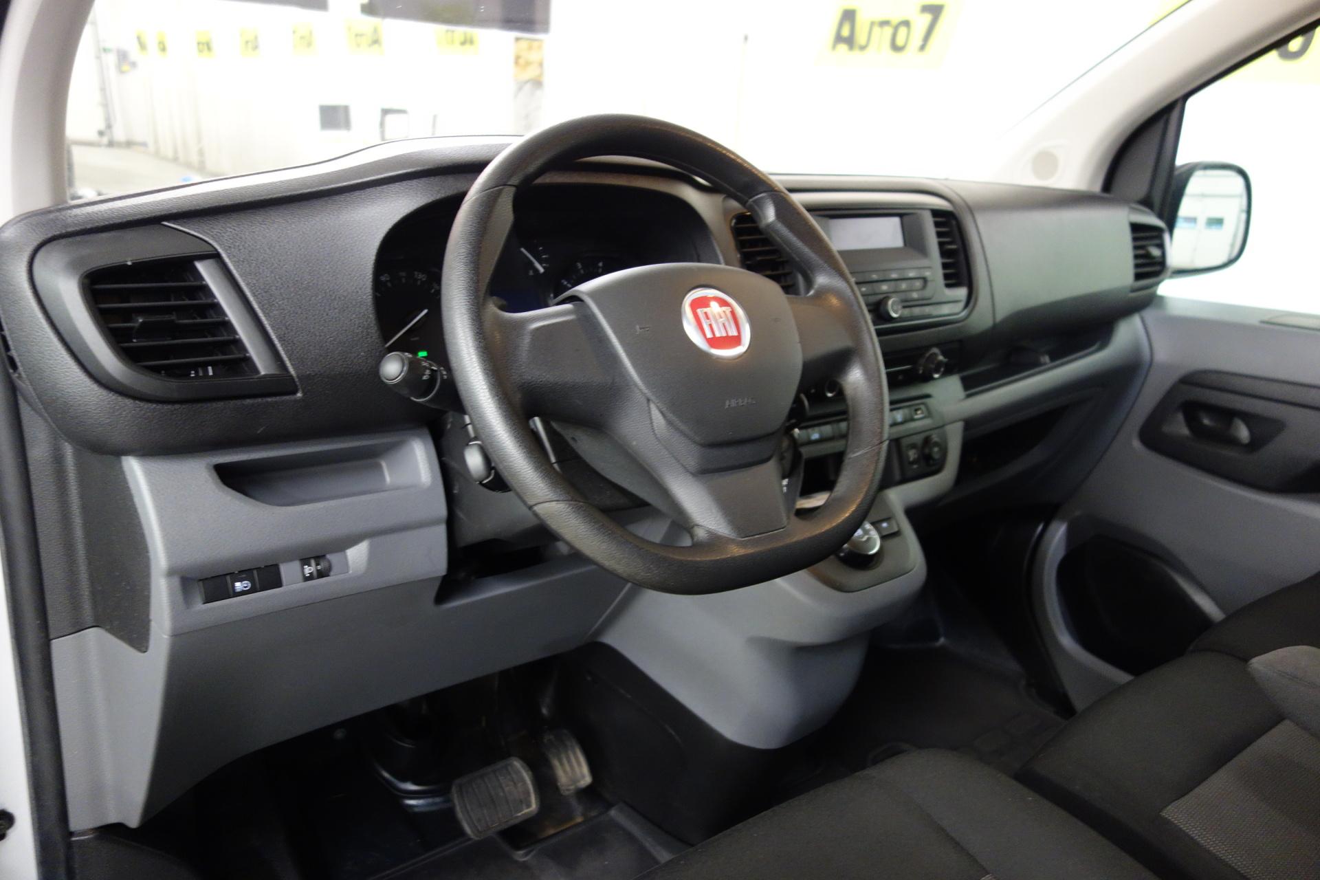 PEUGEOT Expert 2023