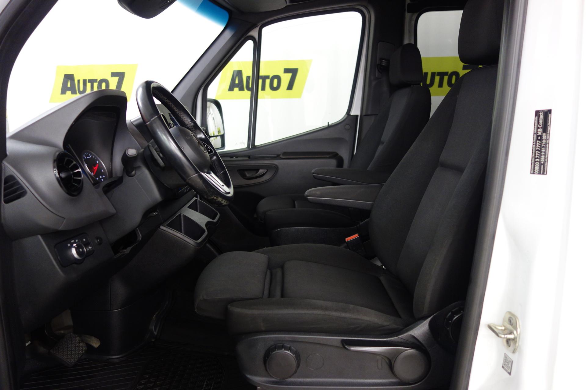 MERCEDES-BENZ Sprinter 2021