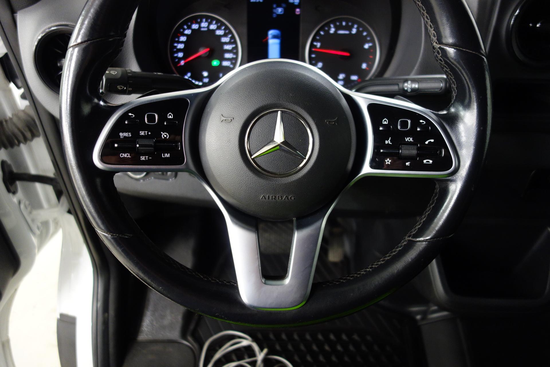 MERCEDES-BENZ Sprinter 2021