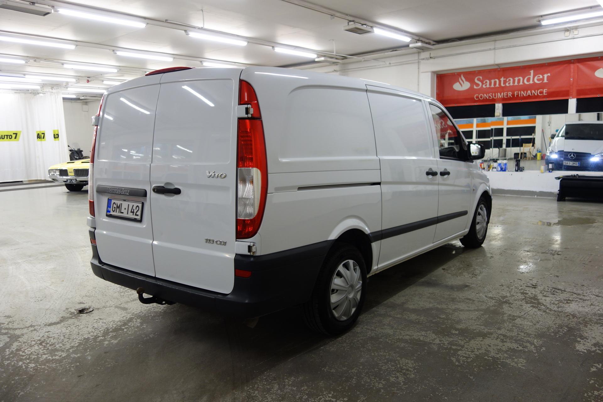 MERCEDES-BENZ Vito 2013
