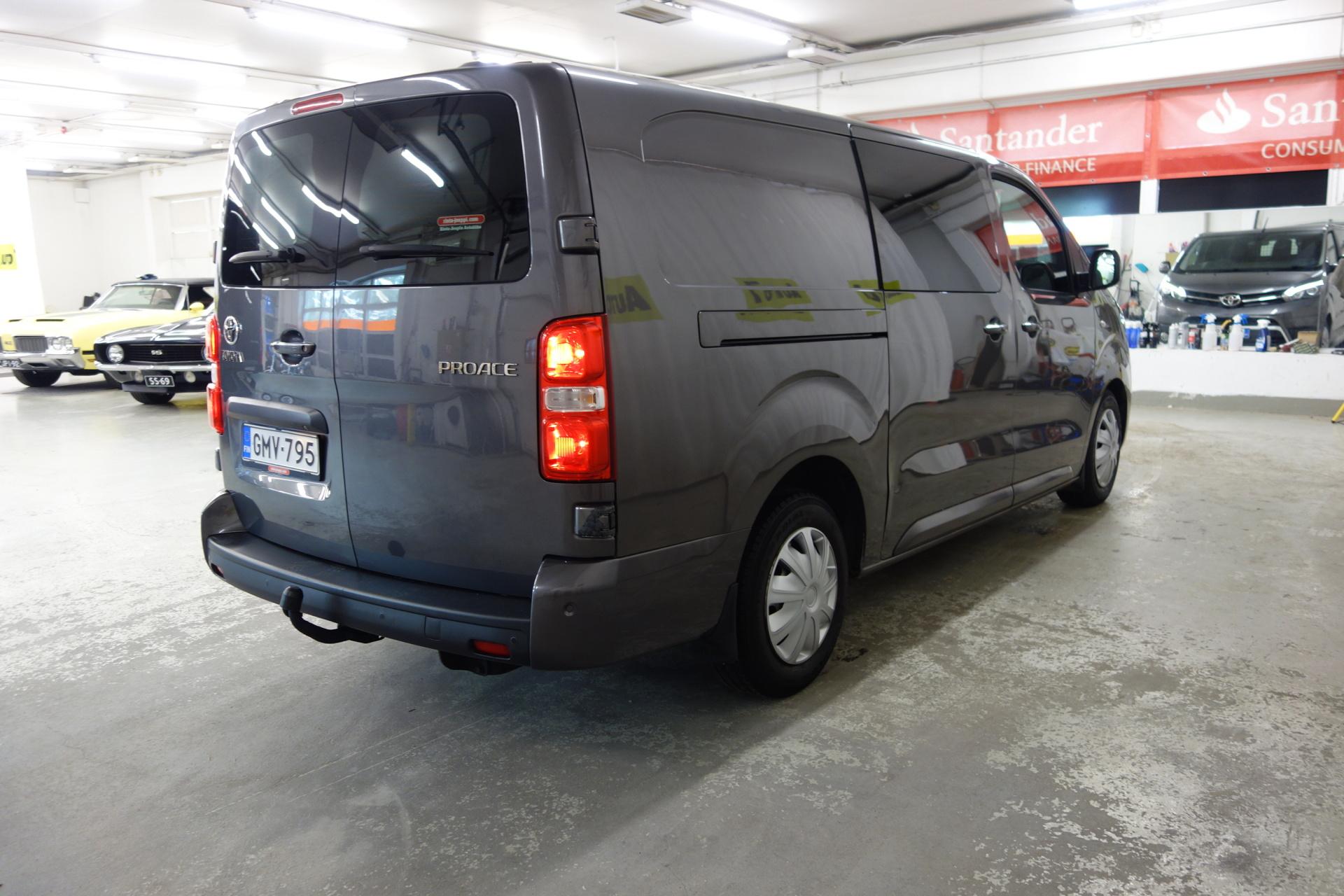 TOYOTA Proace 2018