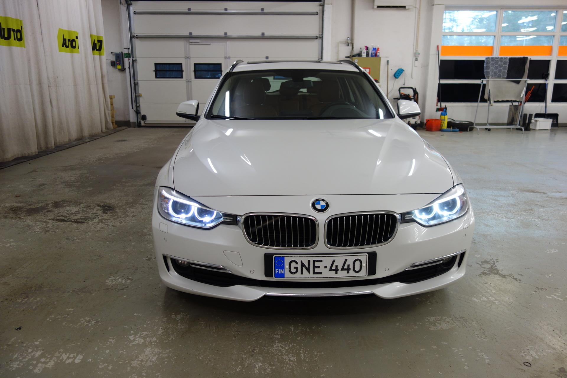BMW 320 2015