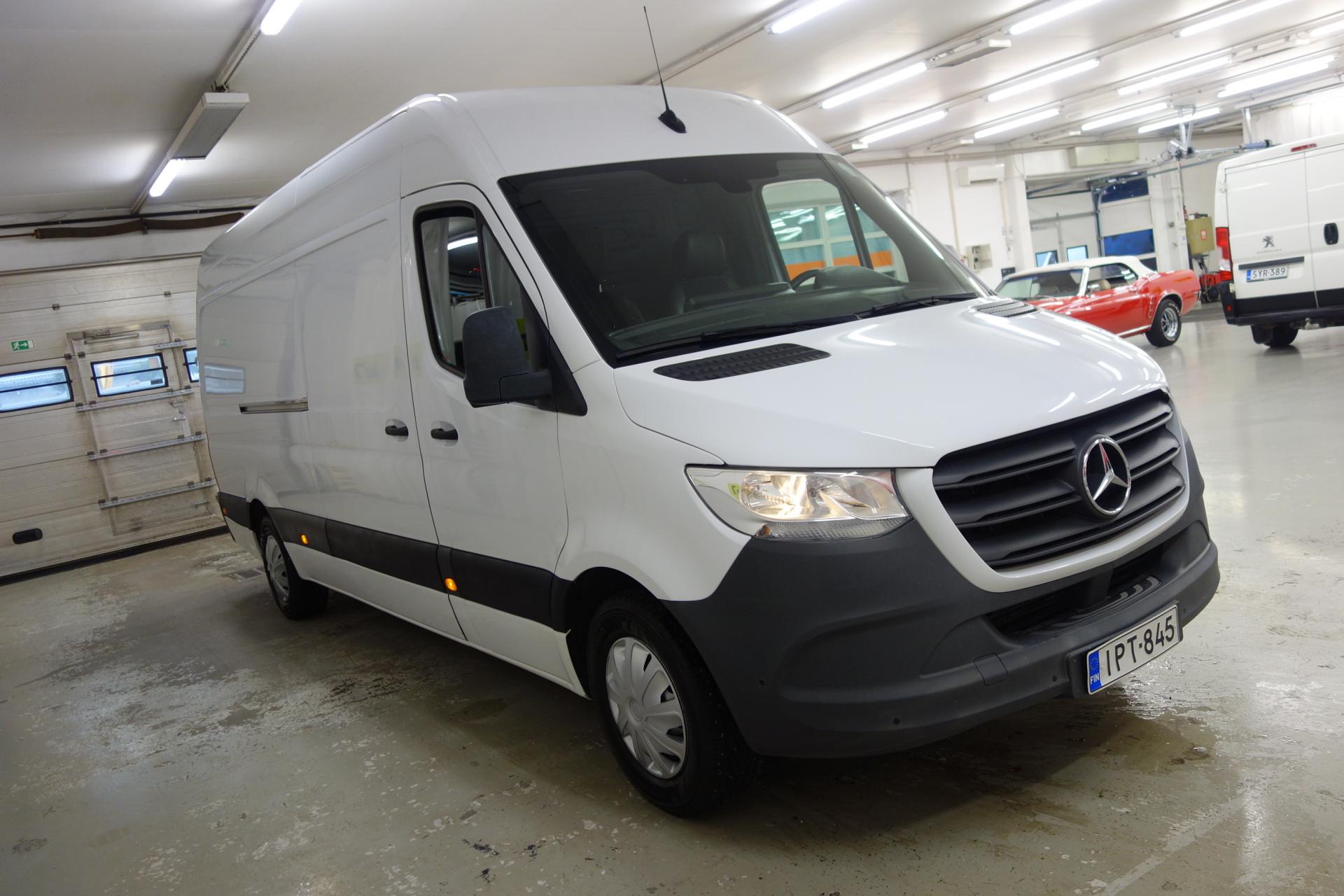 MERCEDES-BENZ Sprinter 2021