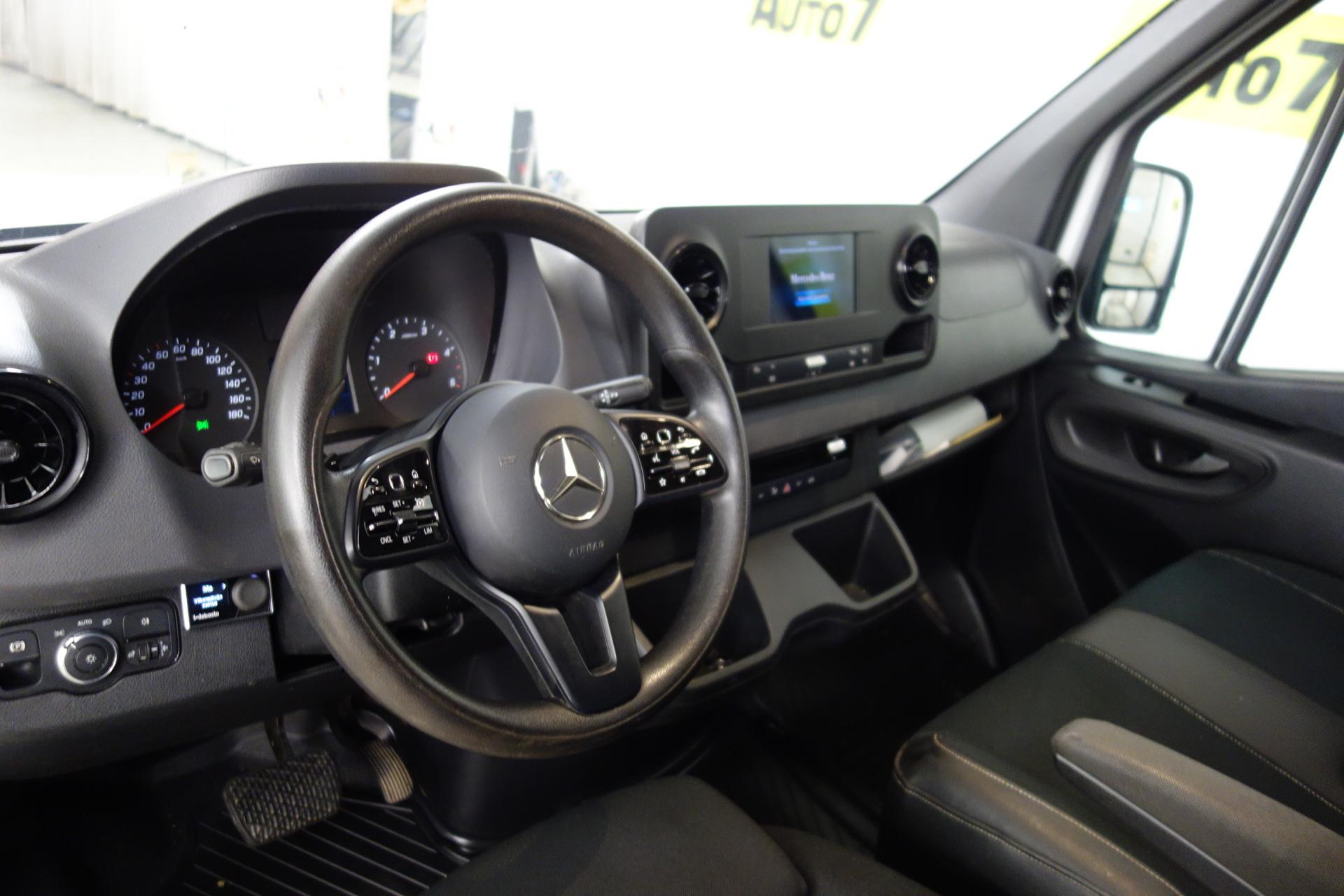 MERCEDES-BENZ Sprinter 2021