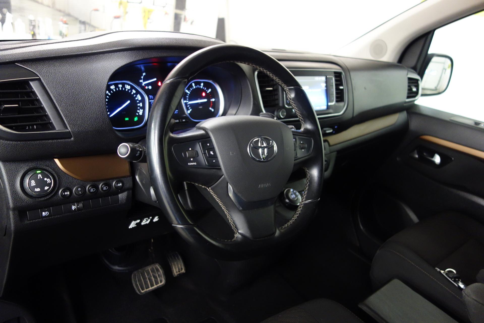 TOYOTA Proace Verso 2023