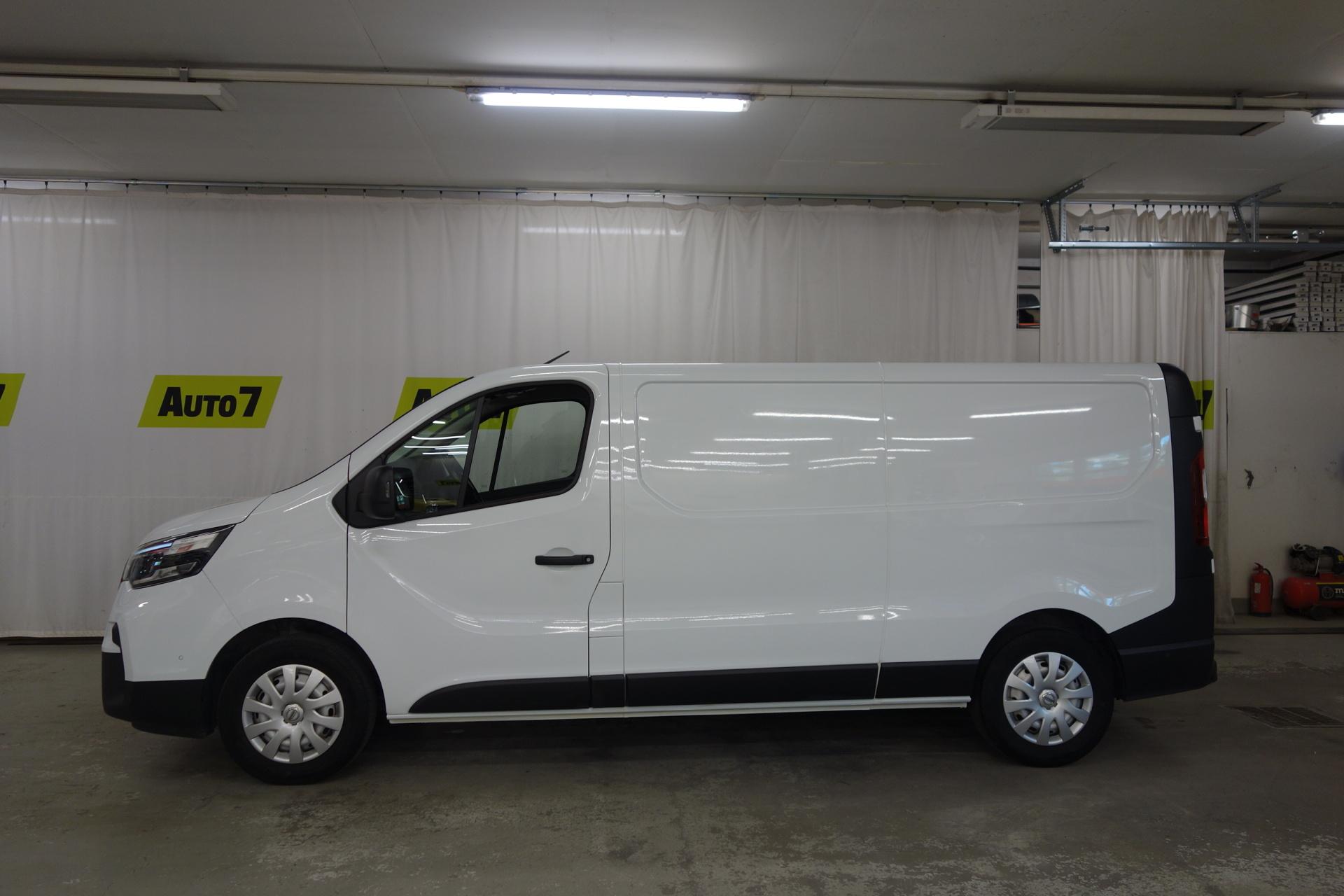 NISSAN Primastar 2024