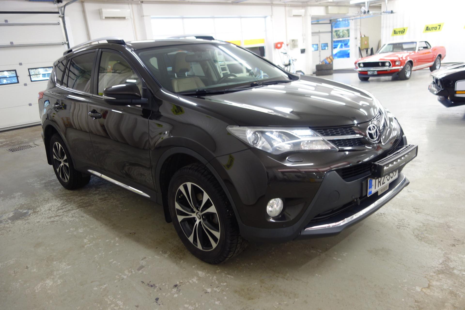 TOYOTA RAV4 2014