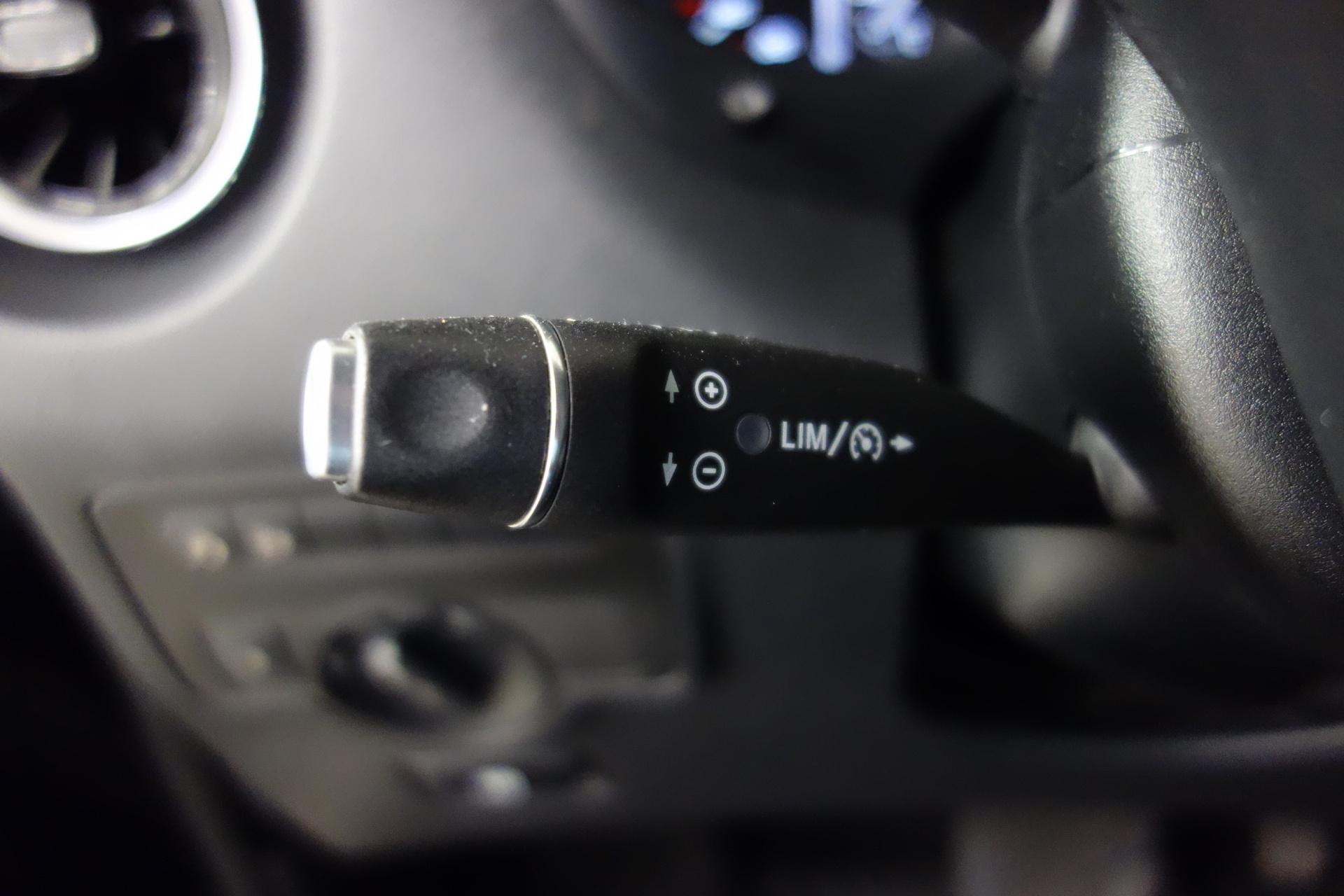 MERCEDES-BENZ Vito 2022