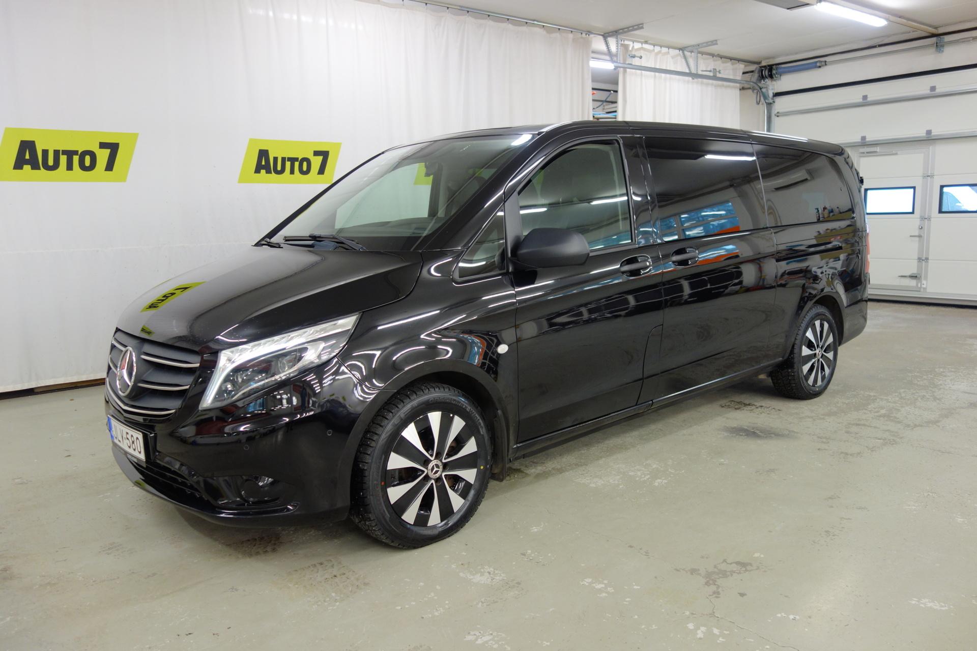 MERCEDES-BENZ Vito 2022