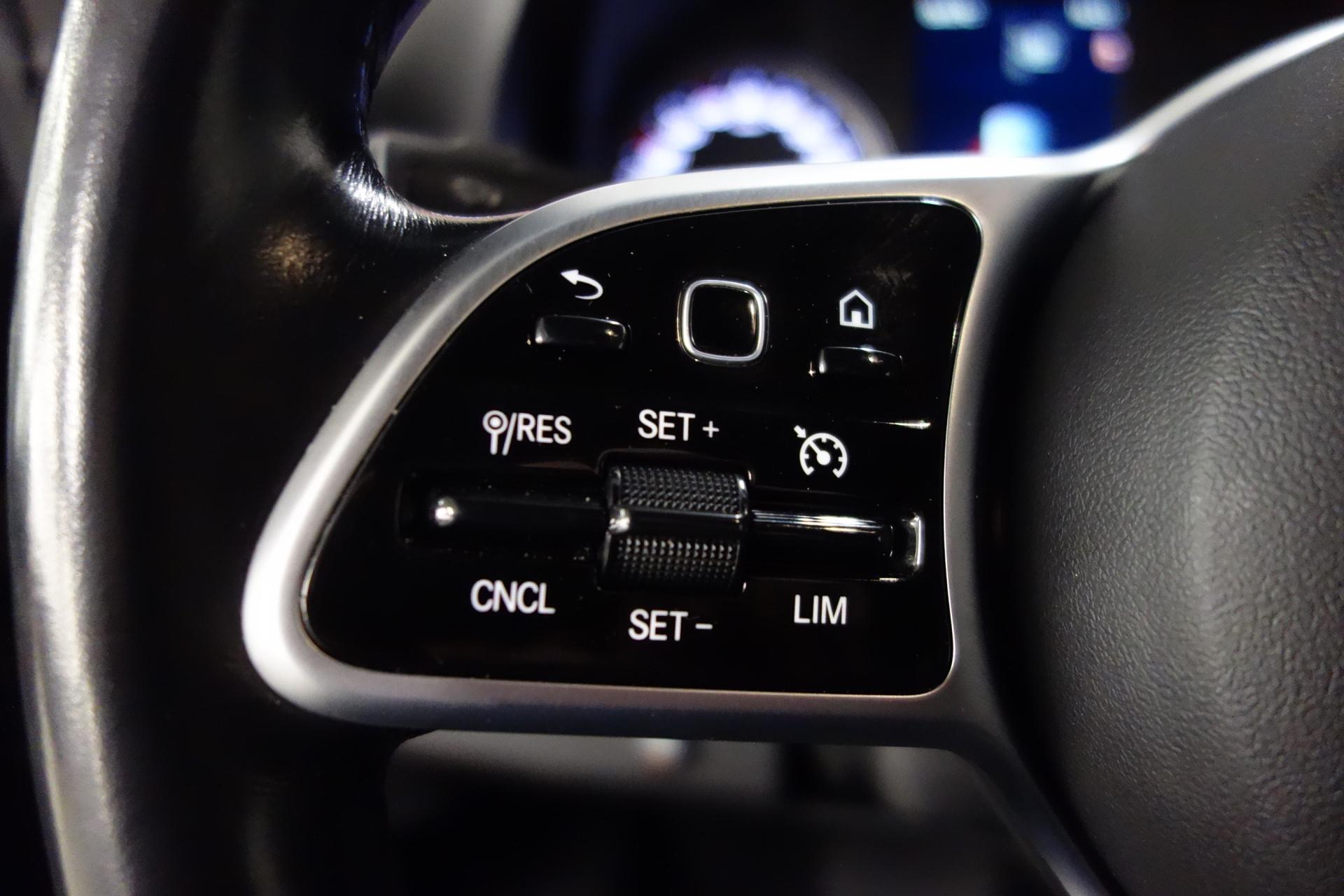 MERCEDES-BENZ Sprinter 2024