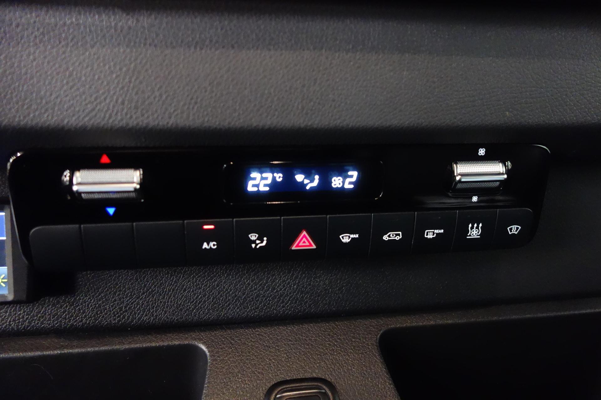 MERCEDES-BENZ Sprinter 2024