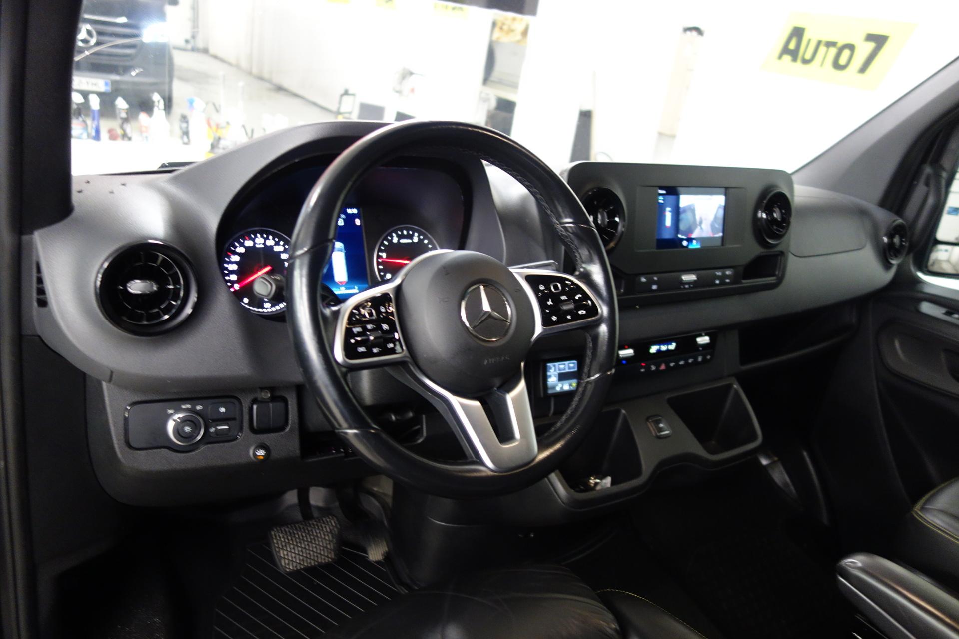 MERCEDES-BENZ Sprinter 2024