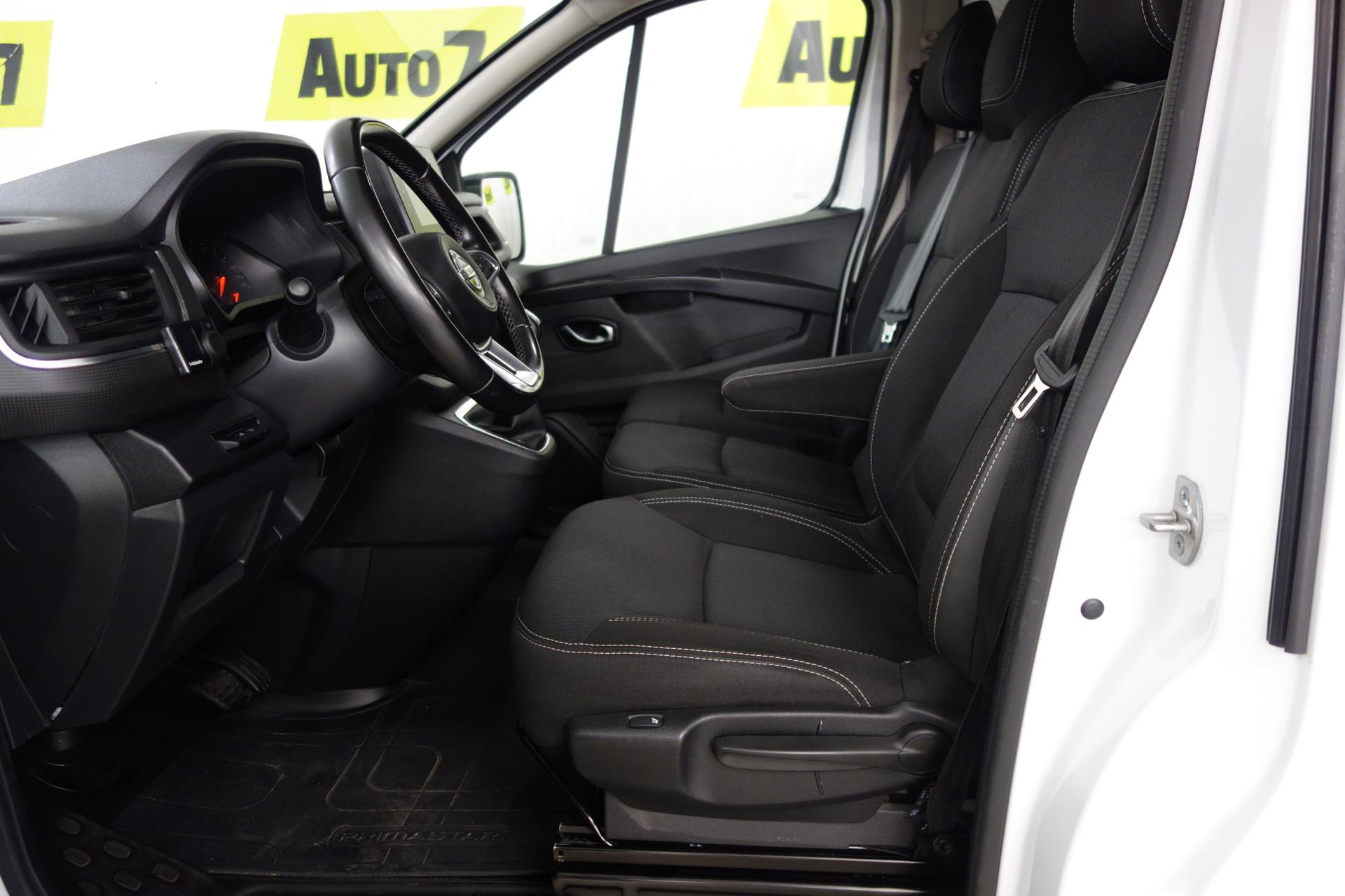 RENAULT Trafic 2025