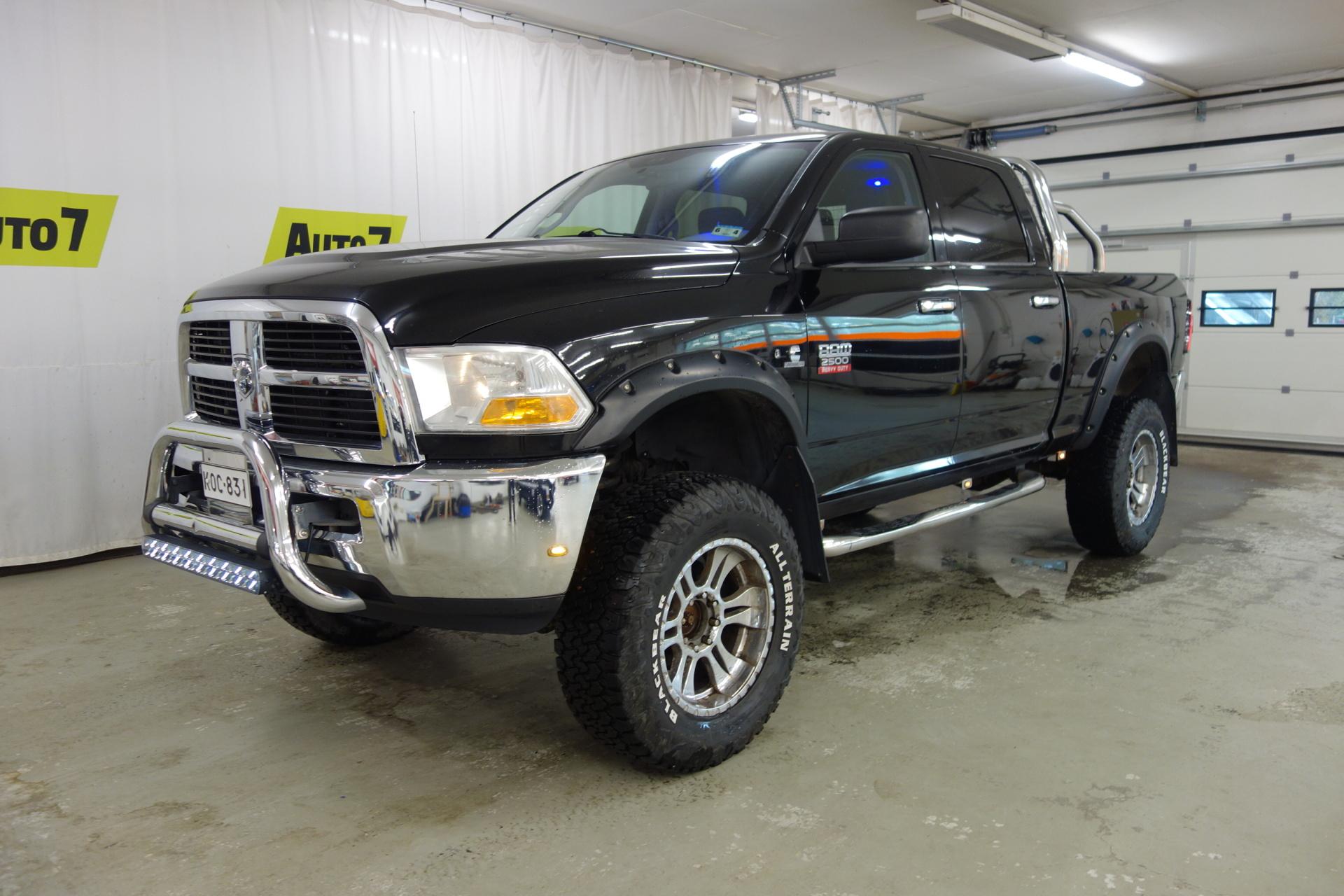 DODGE Ram 2012