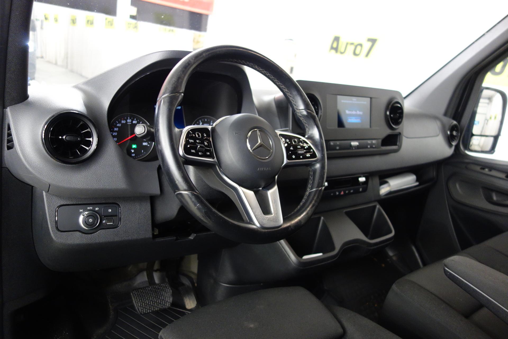 MERCEDES-BENZ Sprinter 2022