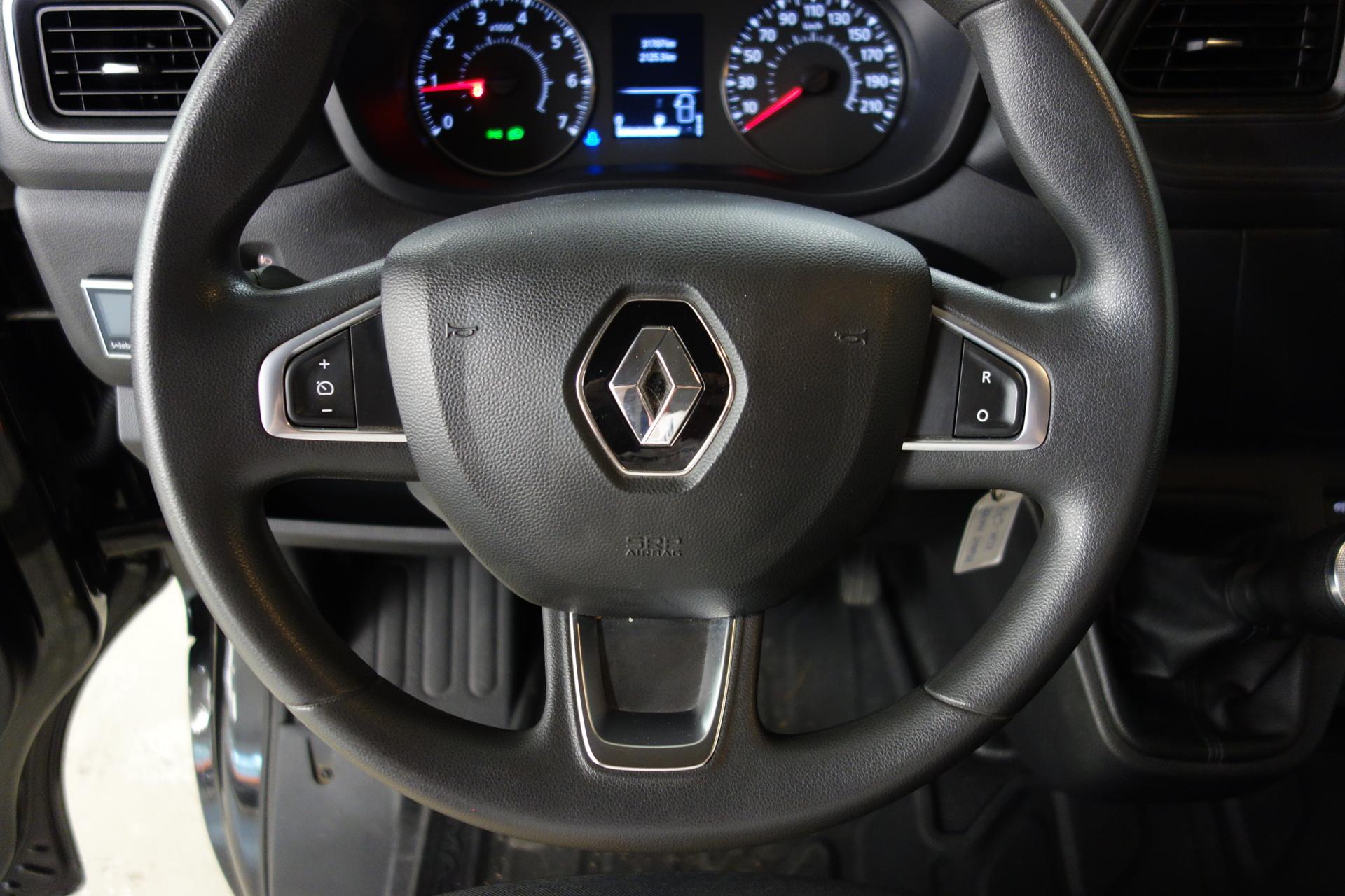 RENAULT Master 2022