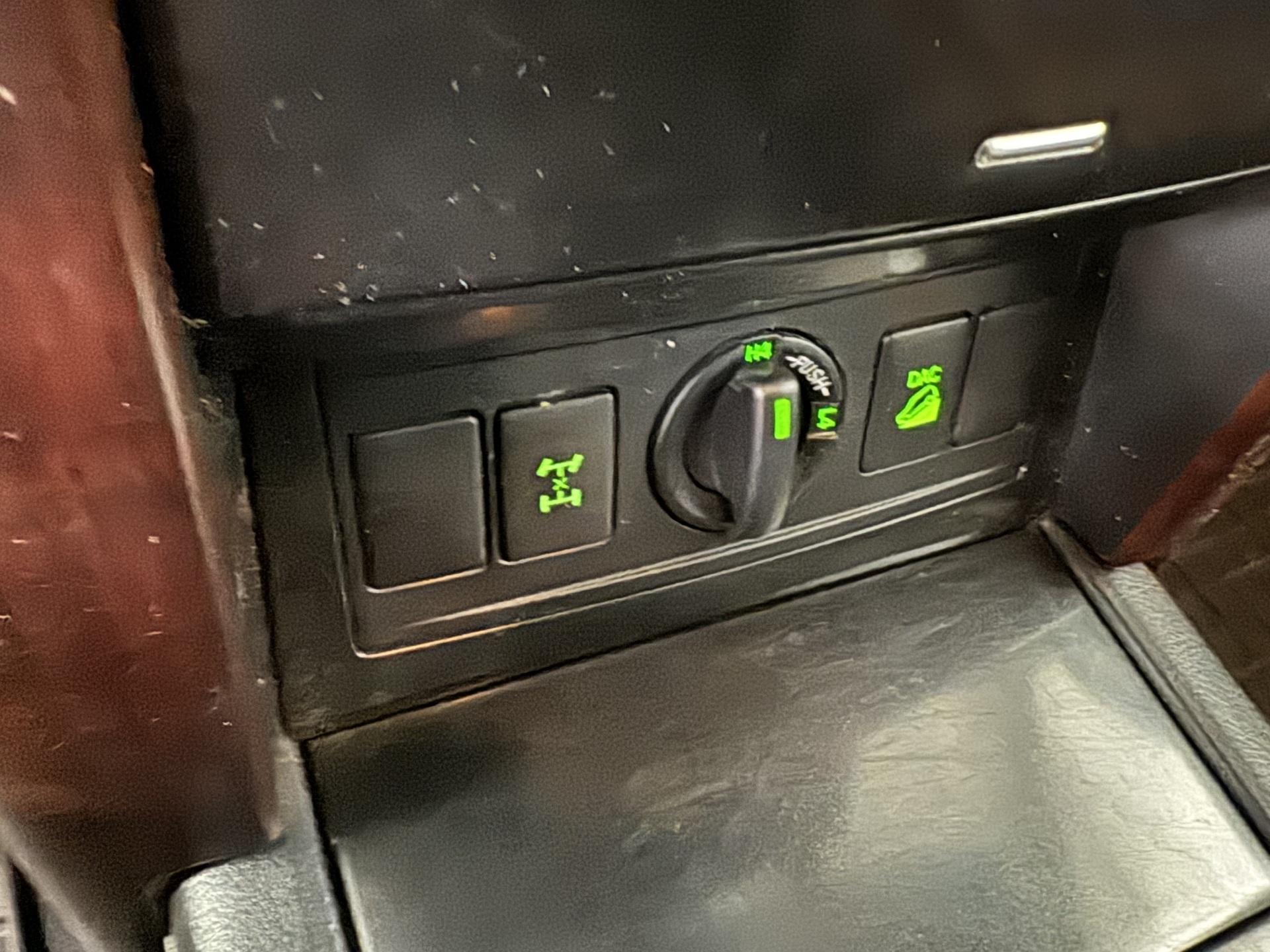 TOYOTA Land Cruiser 2014