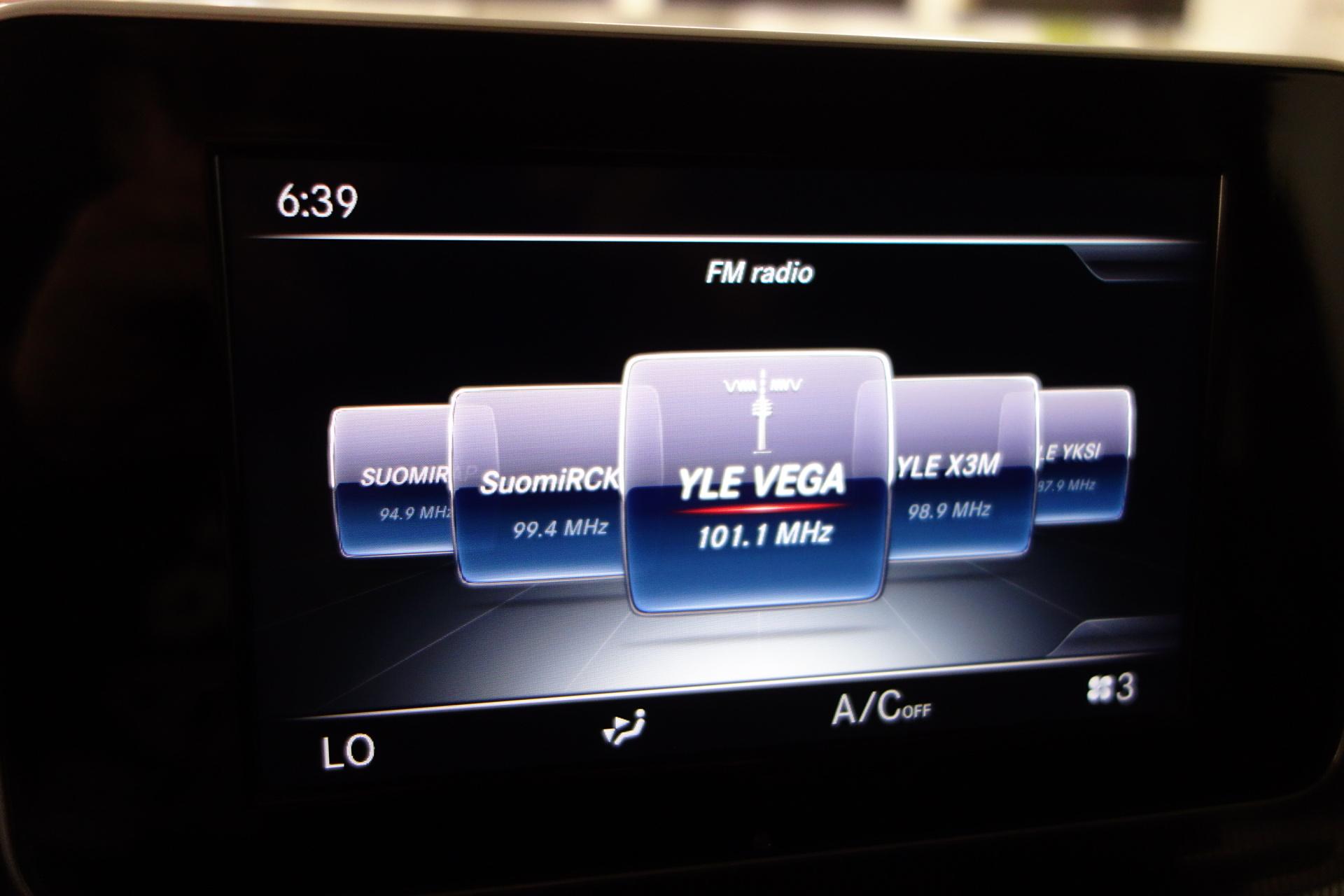 MERCEDES-BENZ V 2019