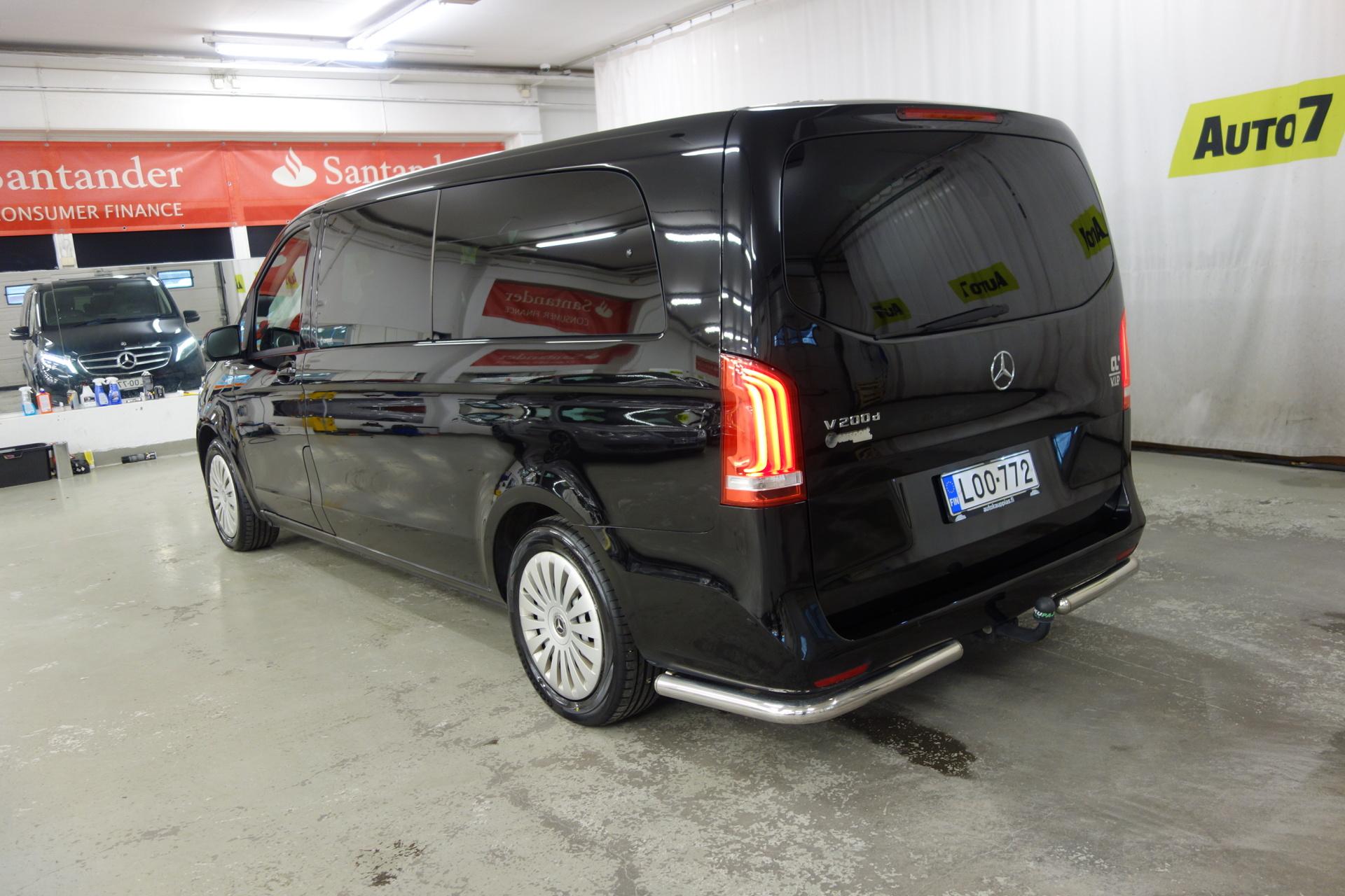 MERCEDES-BENZ V 2019