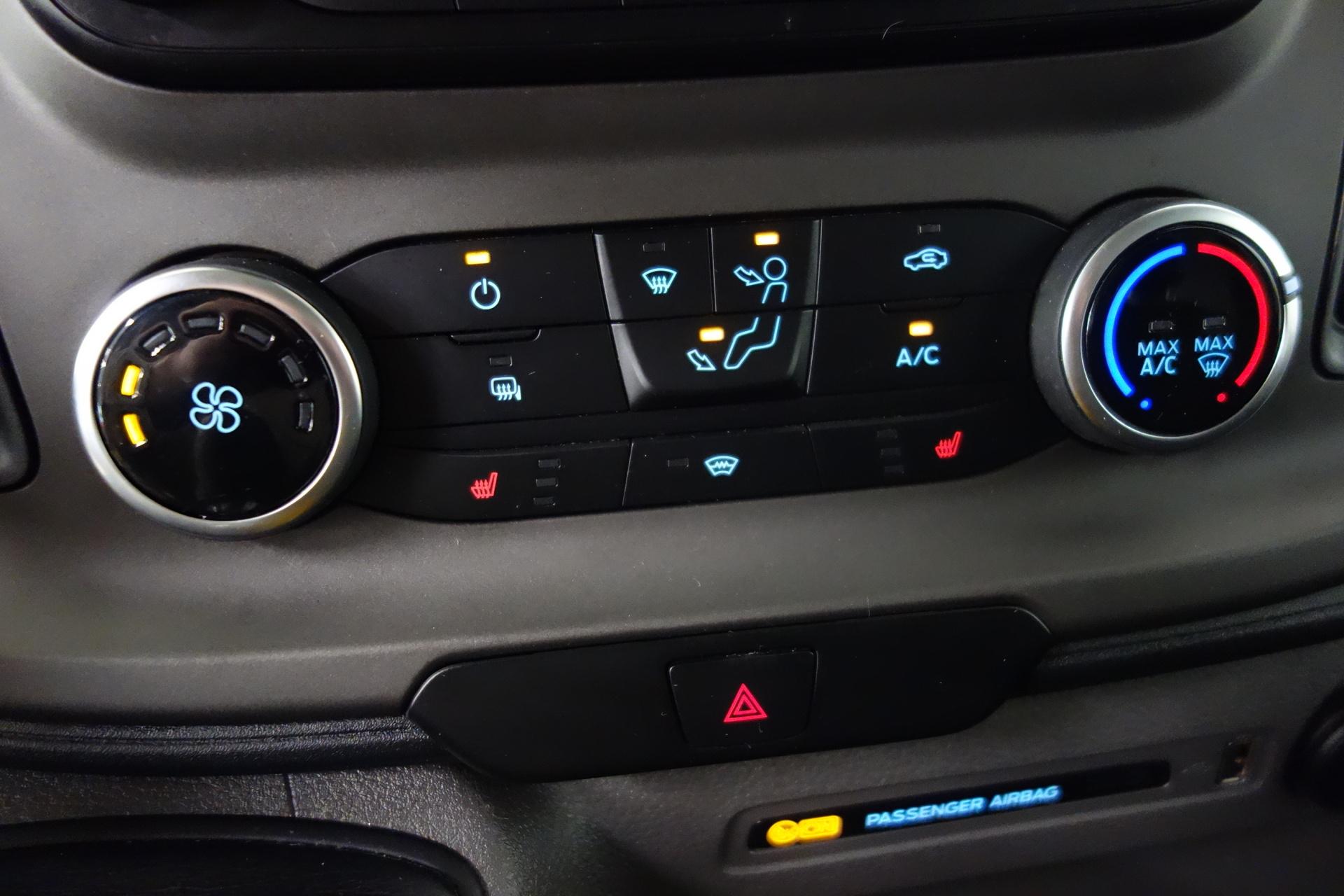 FORD Transit 2023