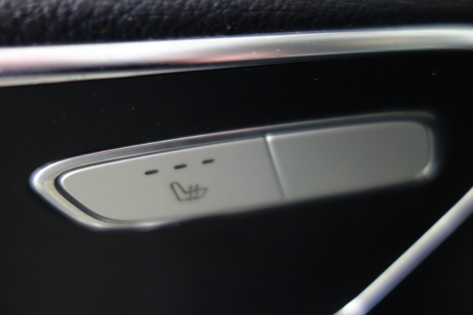 MERCEDES-BENZ Vito 2023