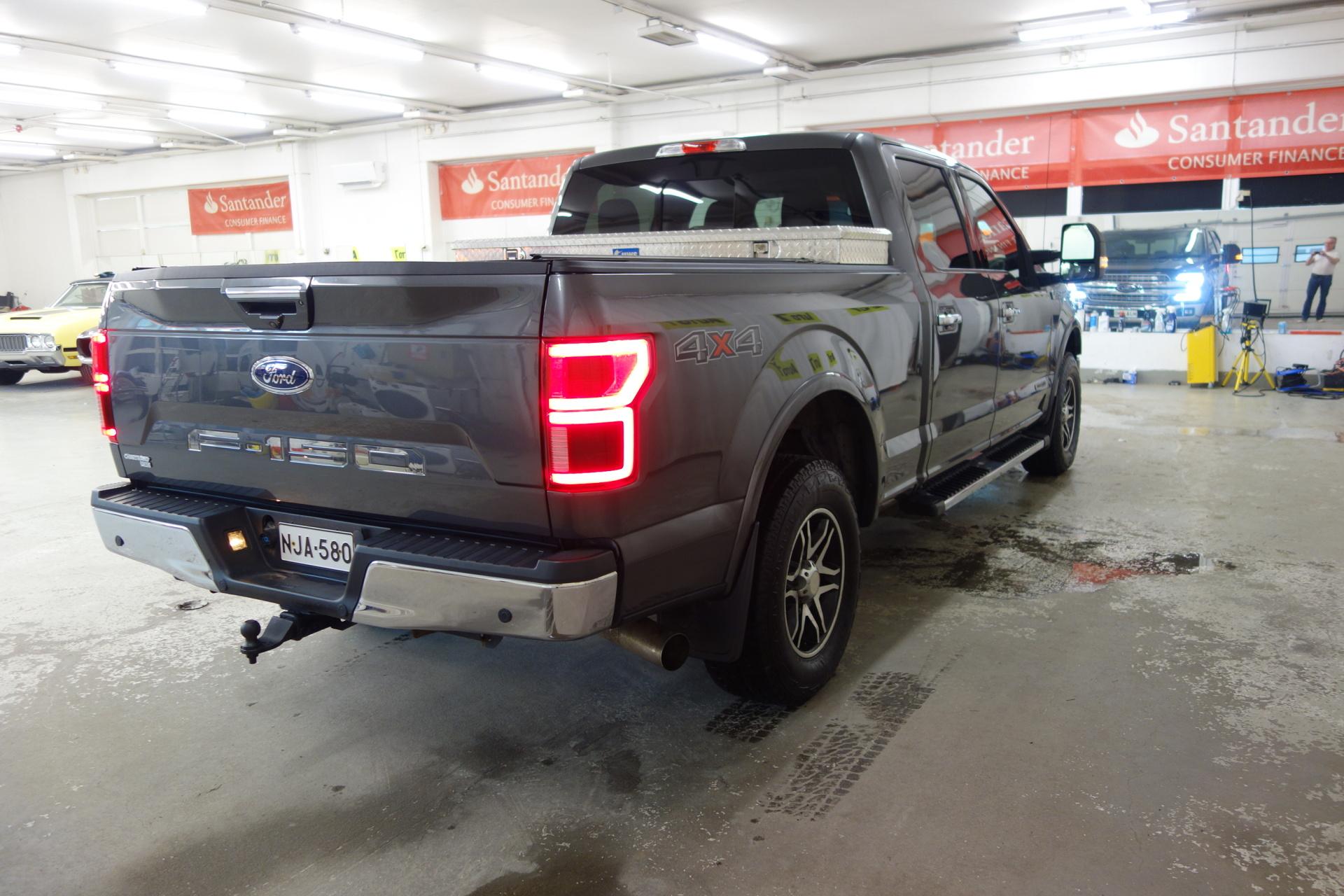 FORD F-150 2019