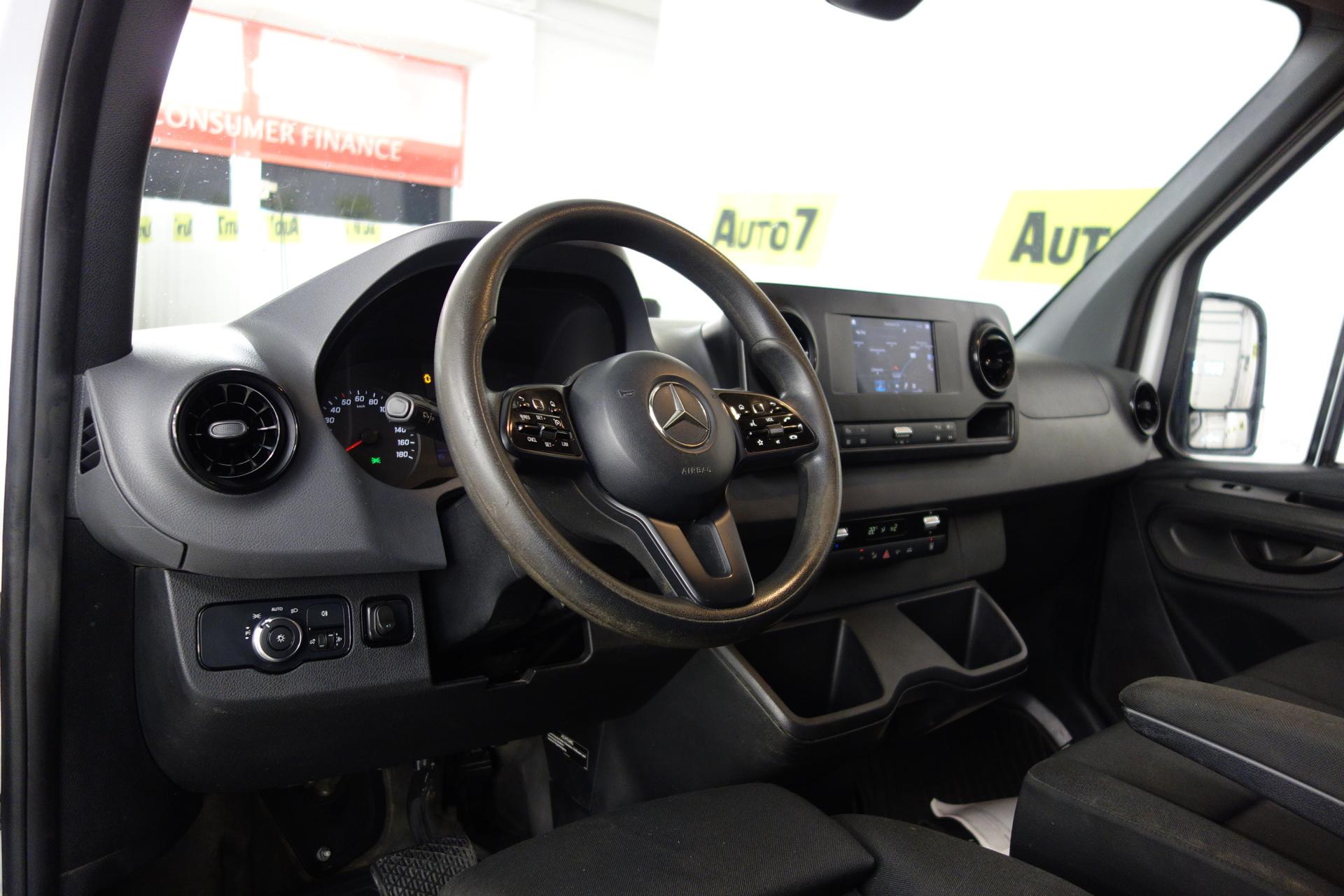 MERCEDES-BENZ Sprinter 2019