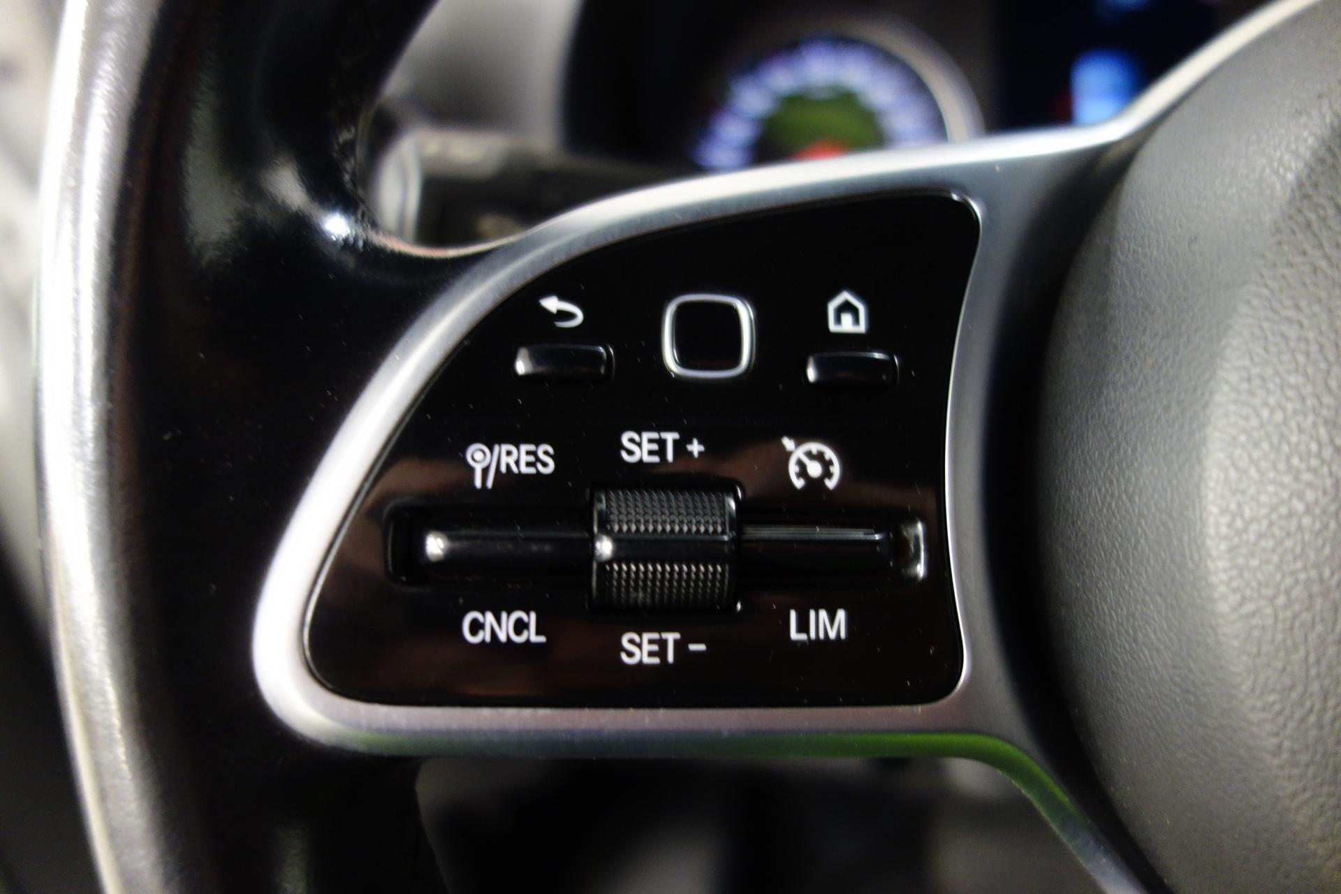 MERCEDES-BENZ Sprinter 2021