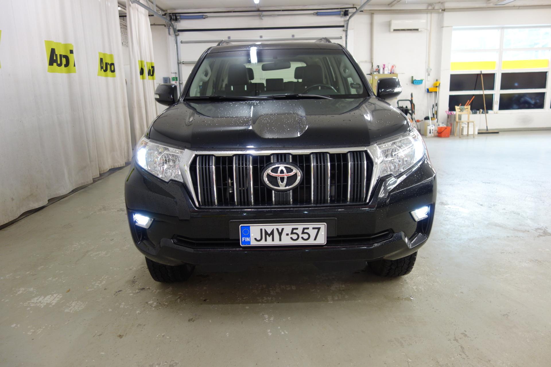 TOYOTA Land Cruiser 2023