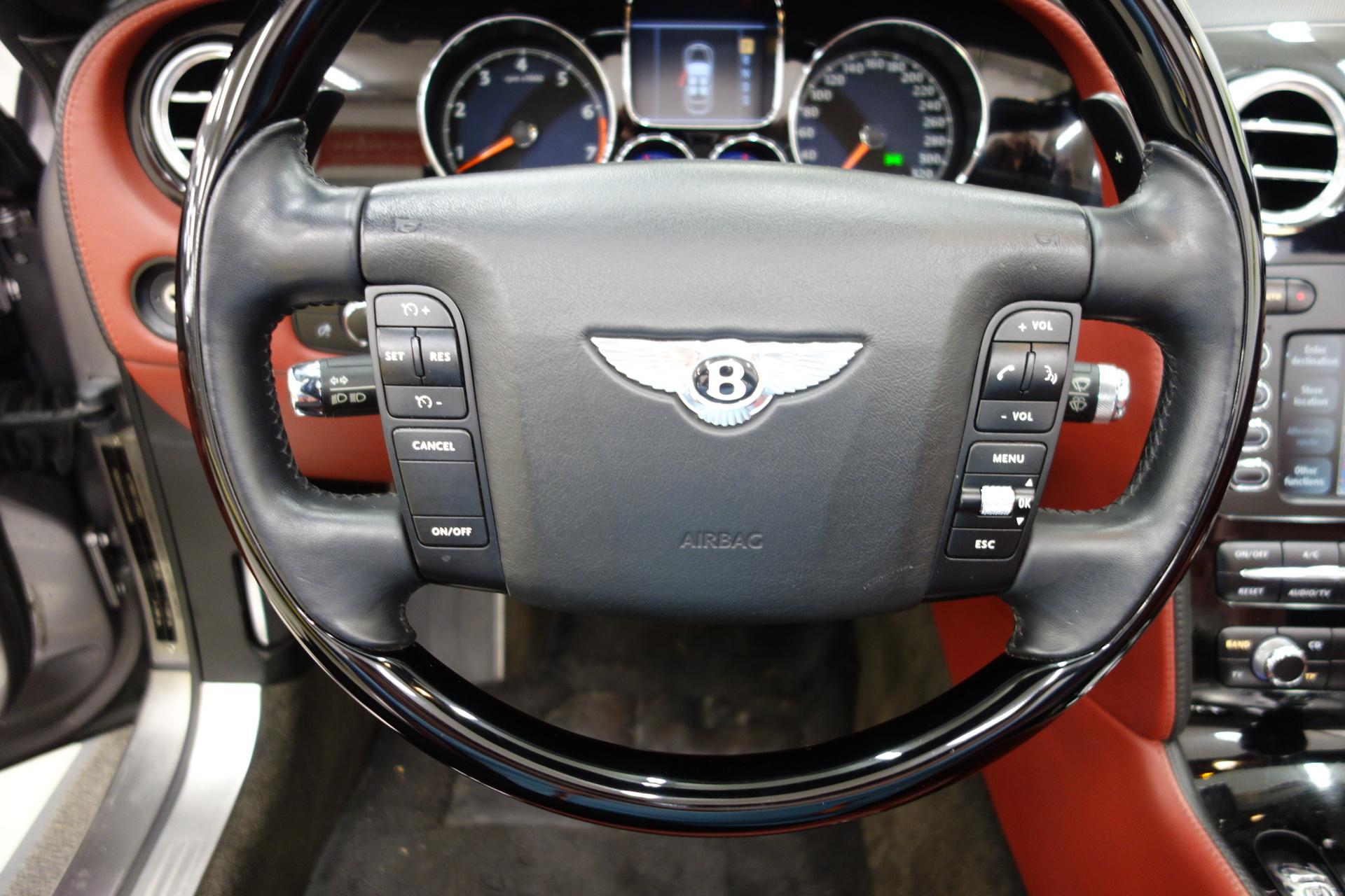 BENTLEY Continental 2007