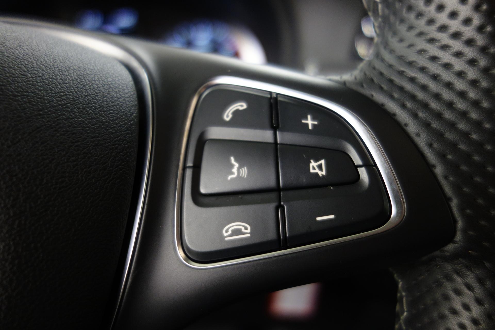 MERCEDES-BENZ Vito 2024