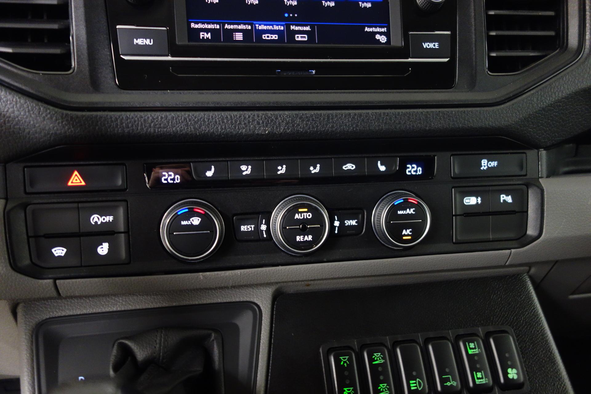 VOLKSWAGEN Crafter 2025