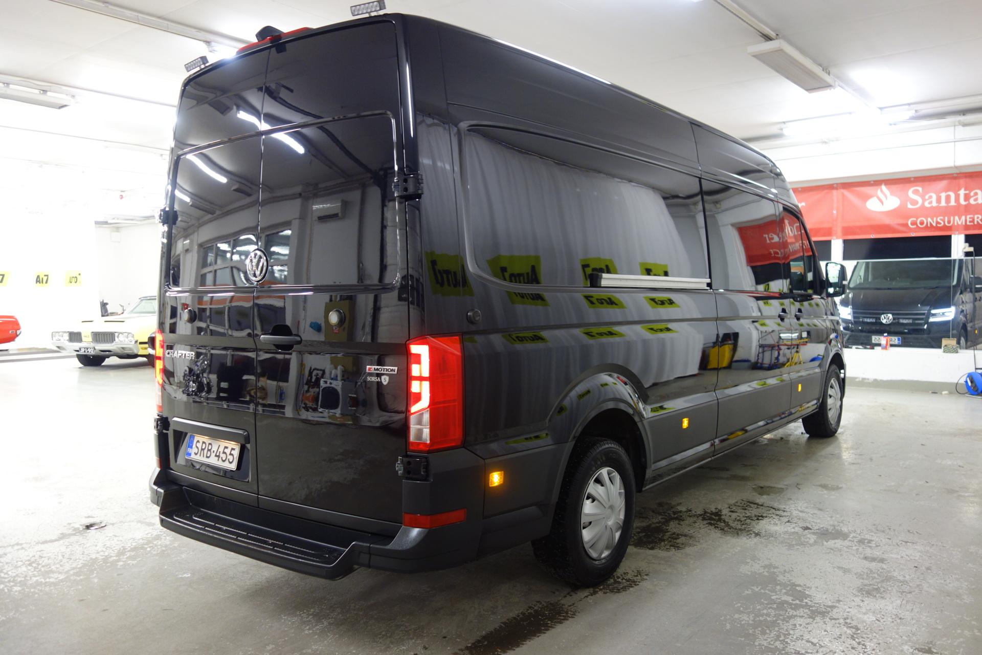 VOLKSWAGEN Crafter 2024