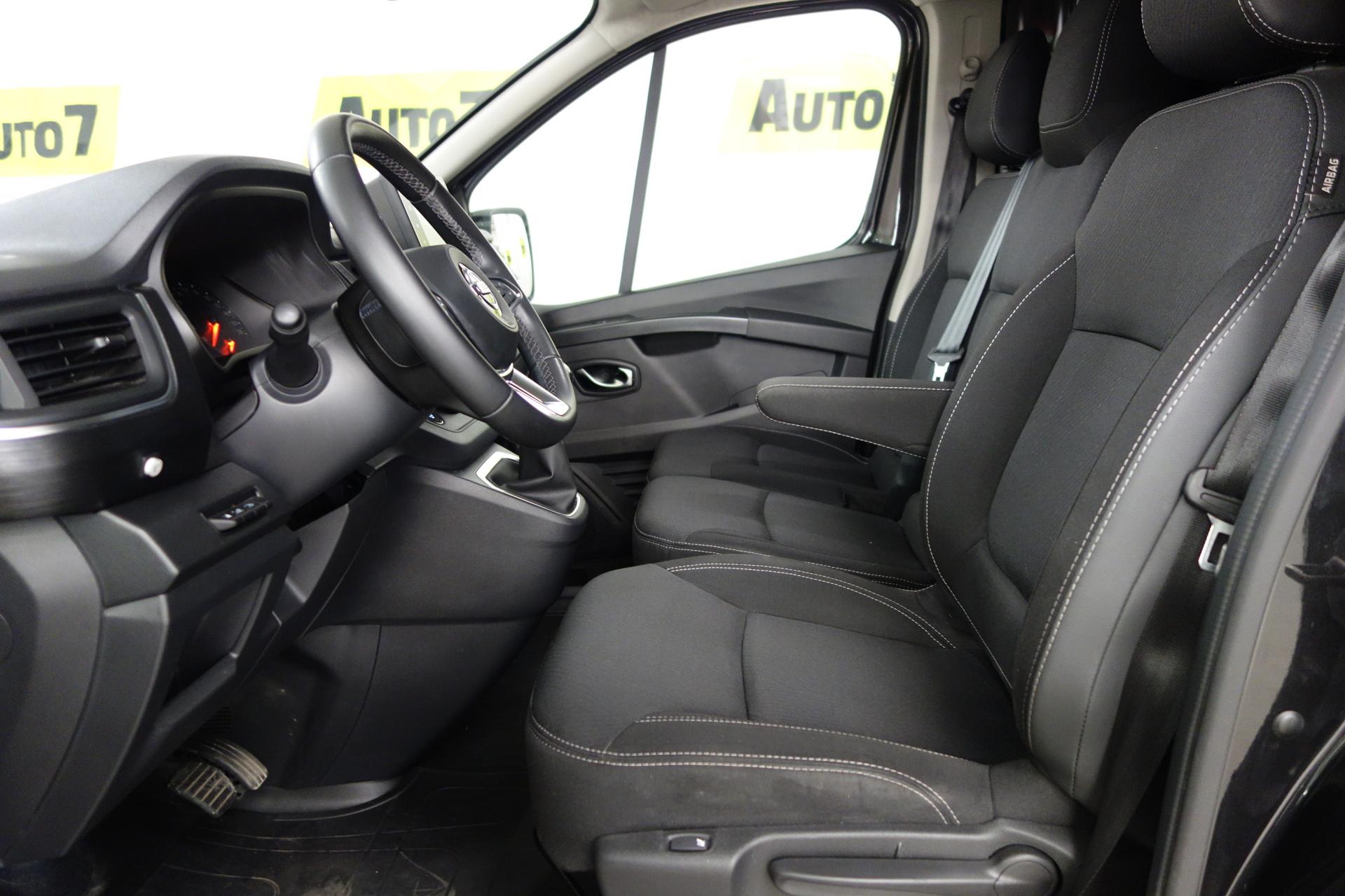 NISSAN Primastar 2024