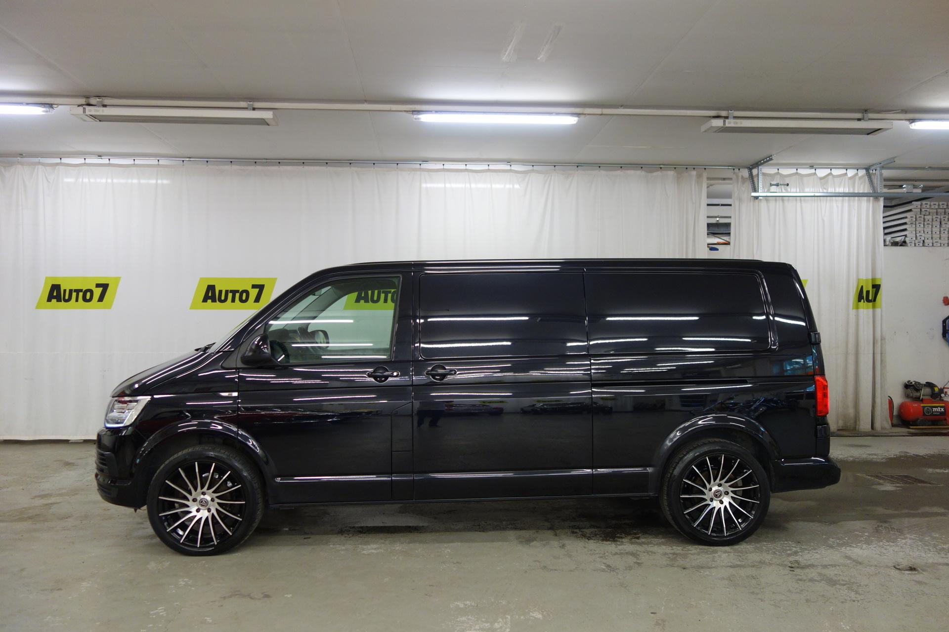 VOLKSWAGEN Transporter 2020