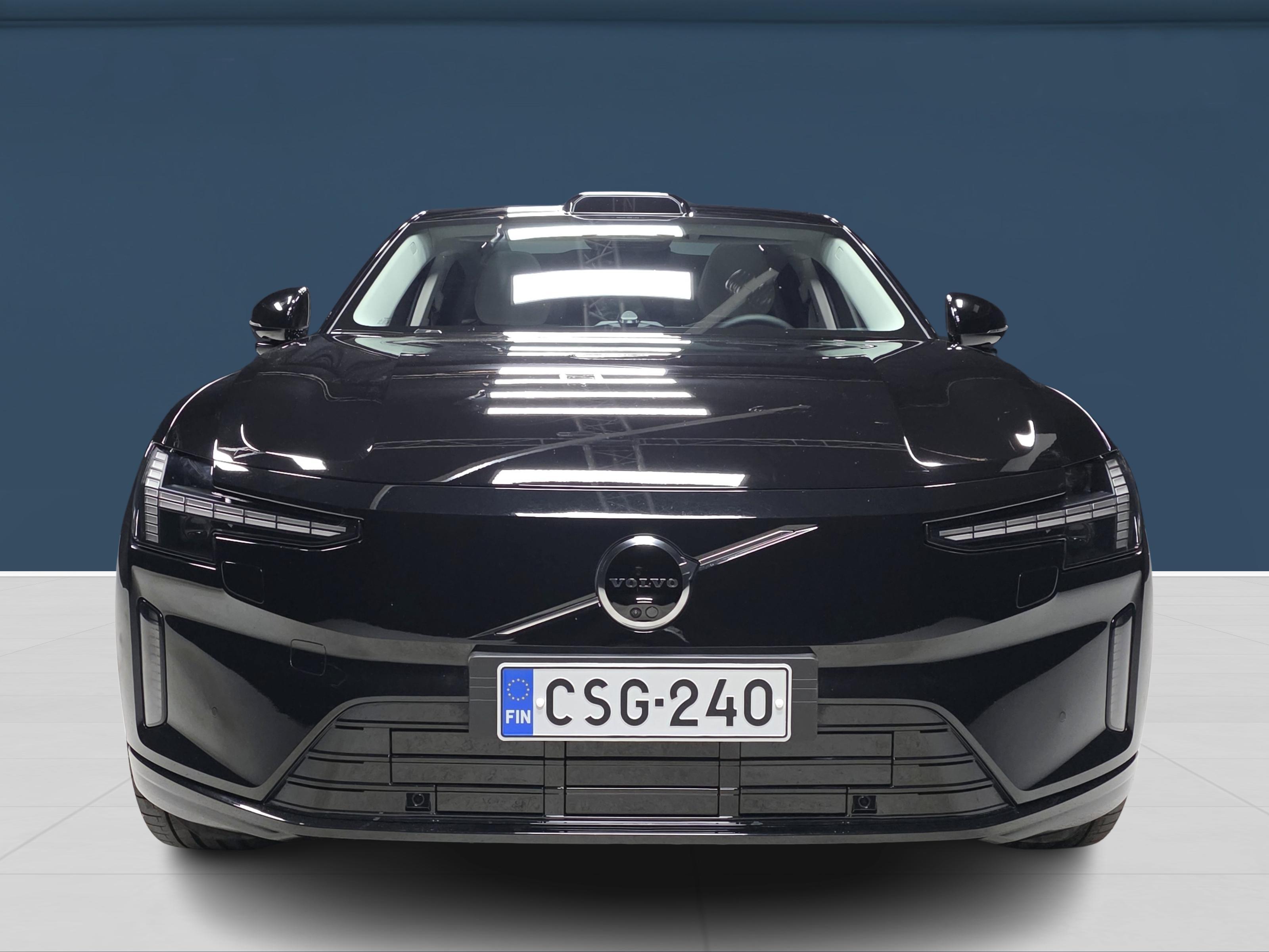 Volvo ES90 2
