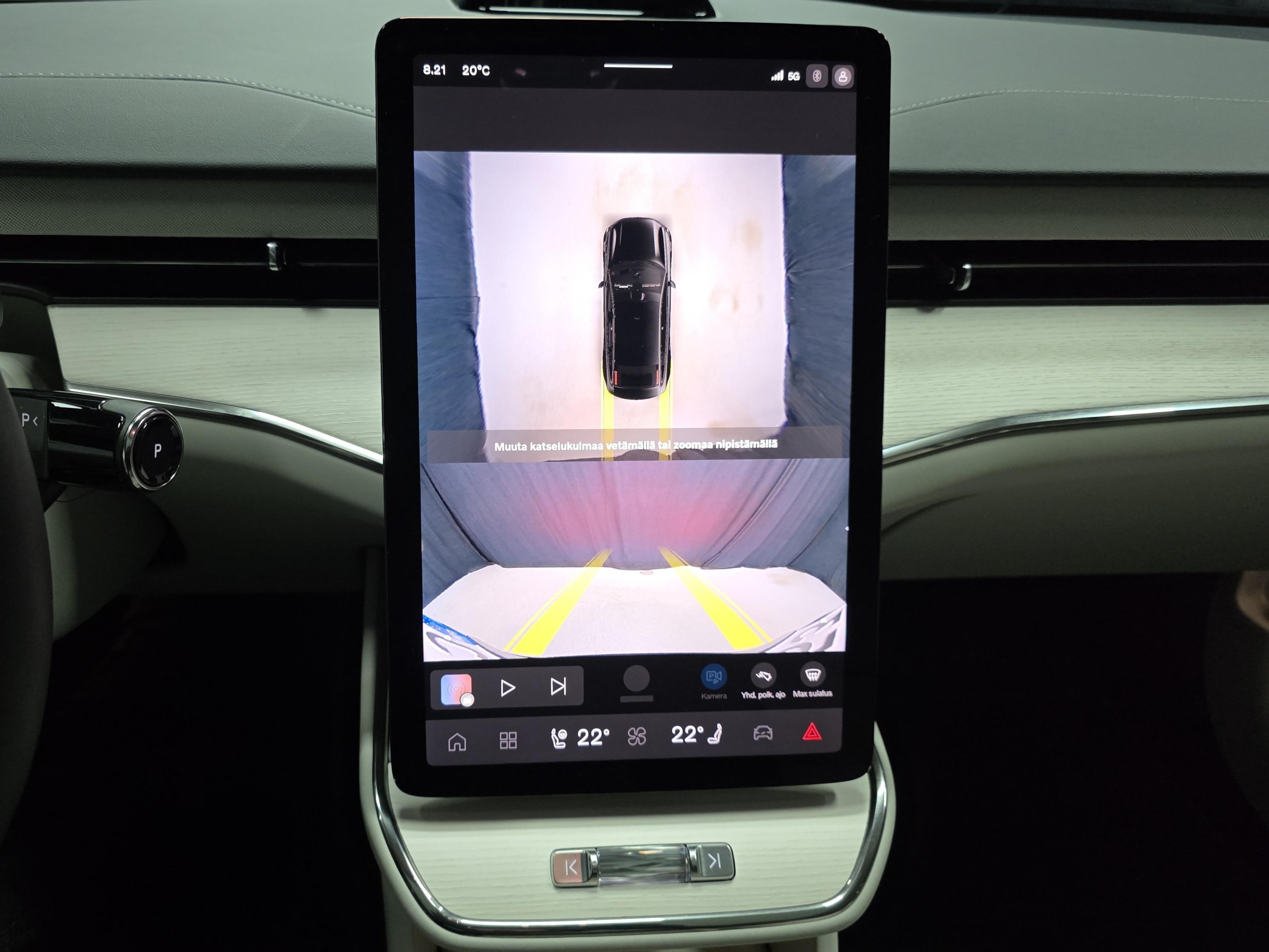 Volvo ES90 12