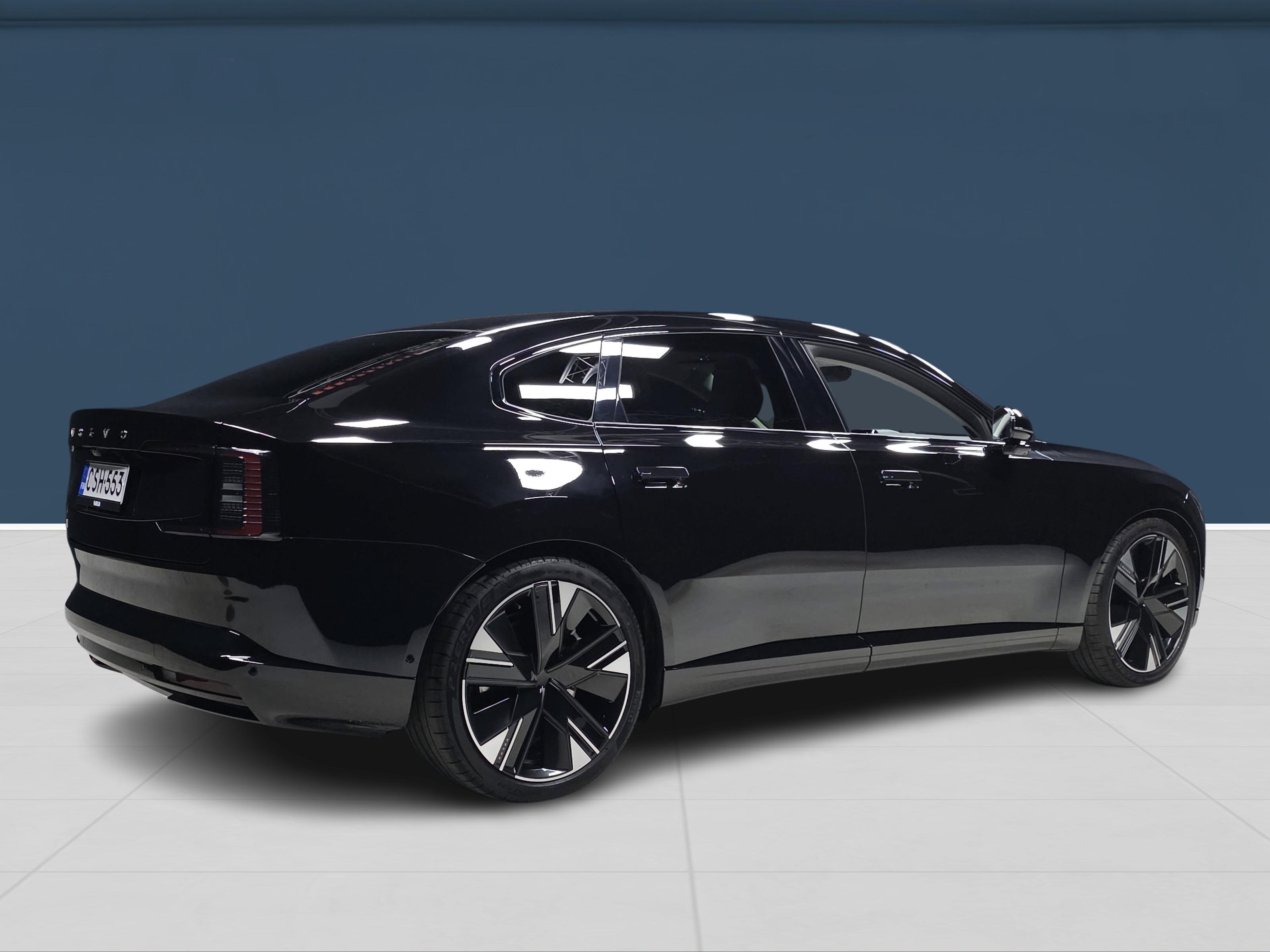 Volvo ES90 4