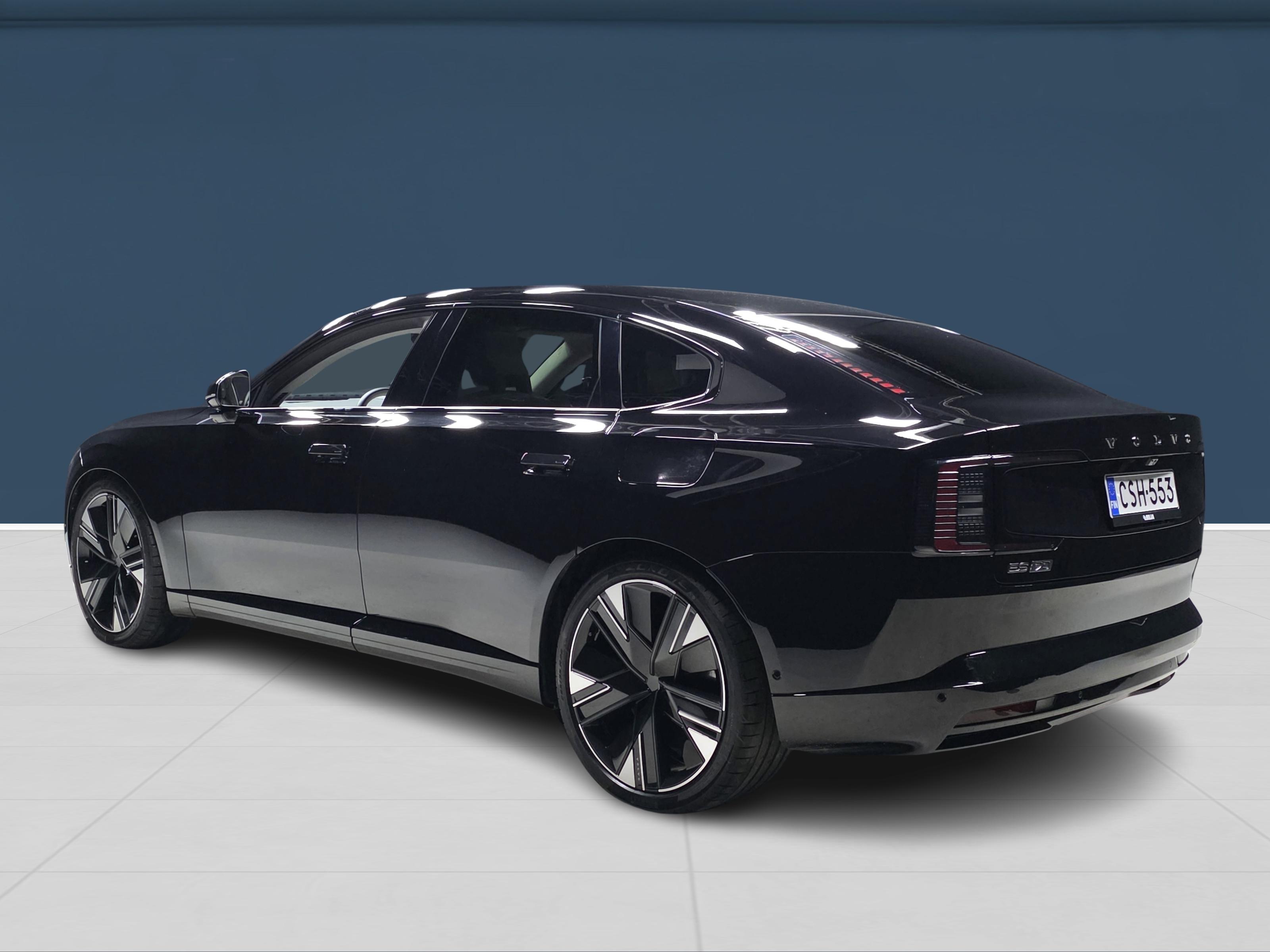 Volvo ES90 6