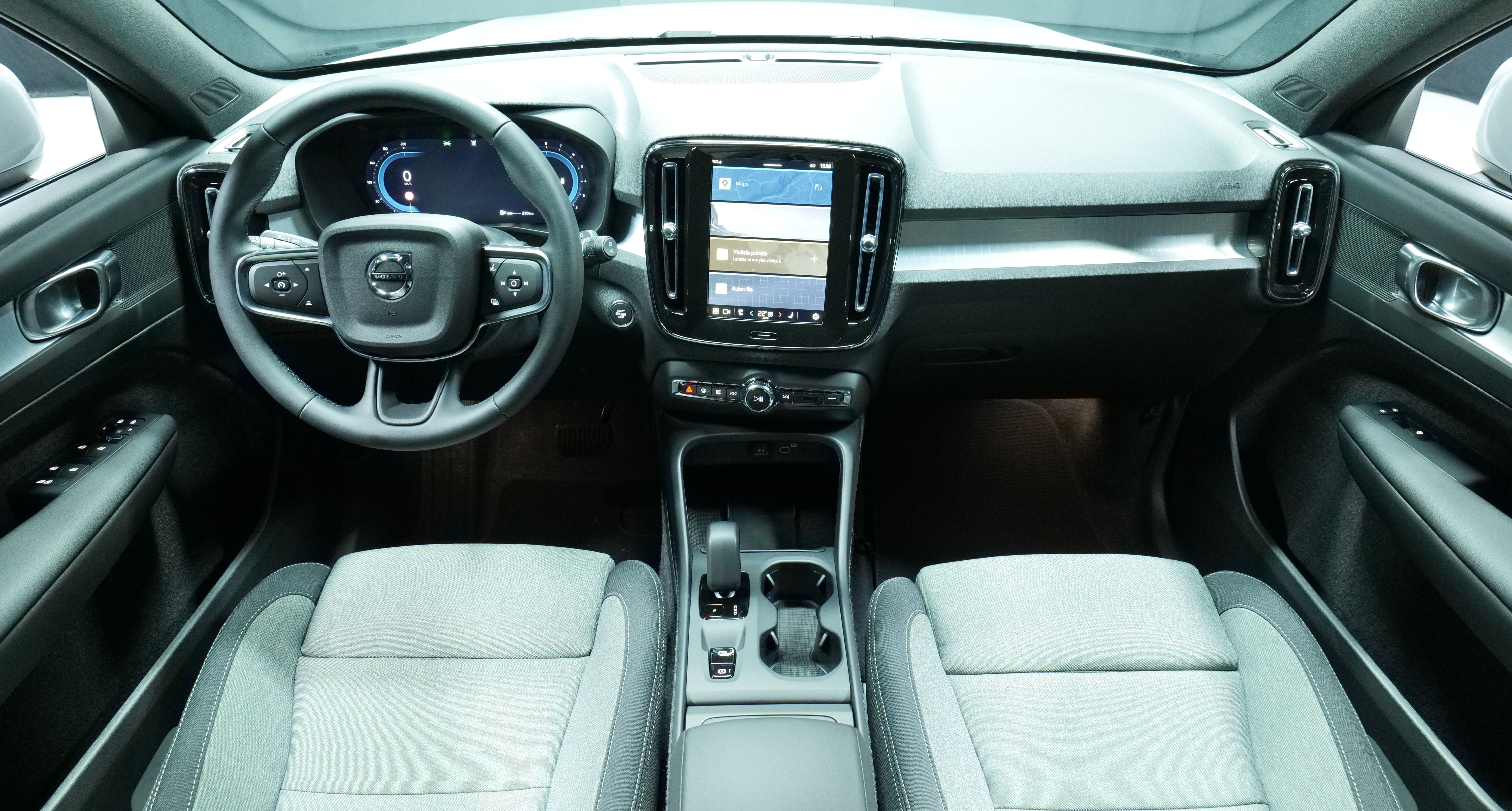 Volvo XC40 13