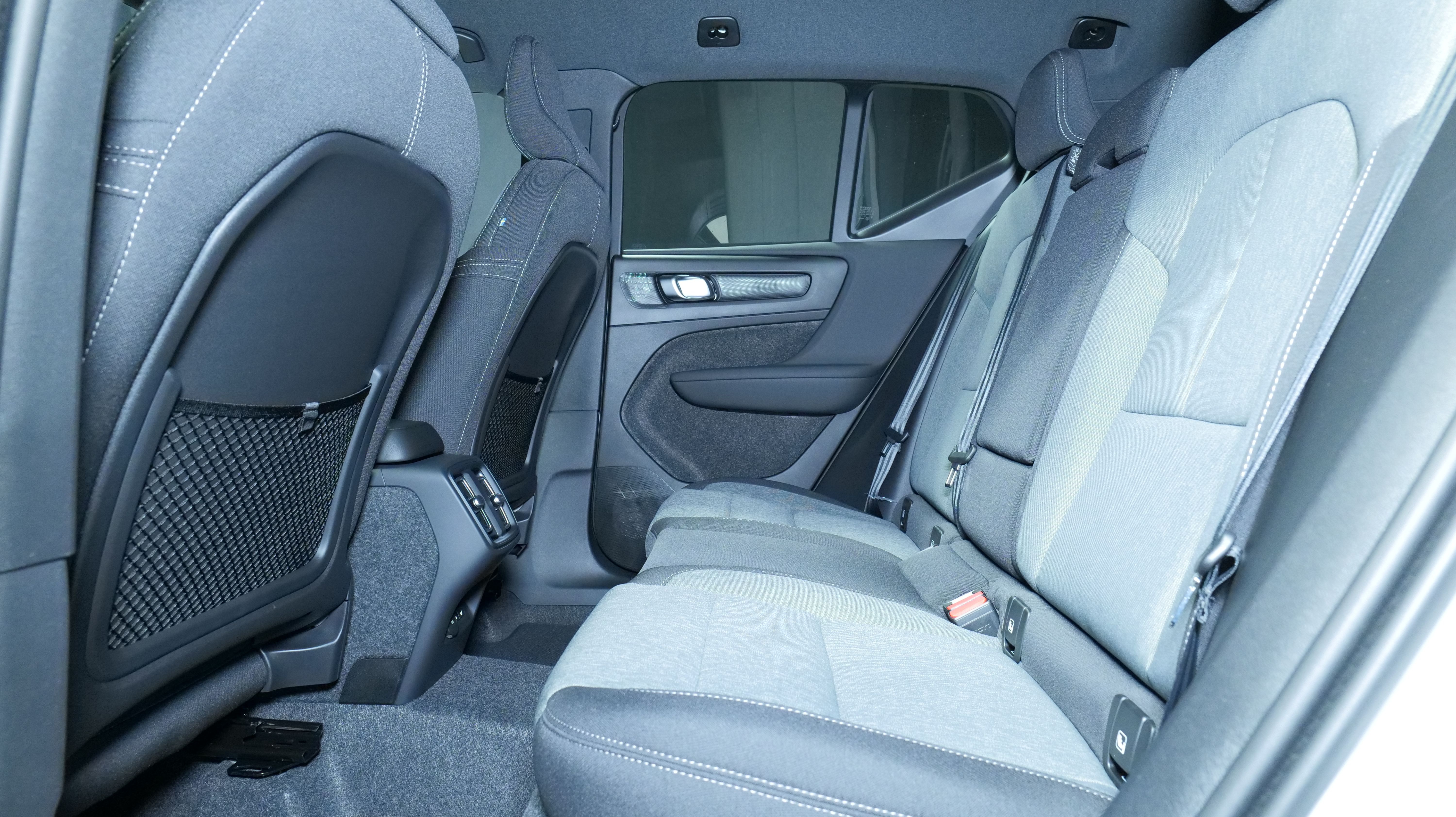 Volvo XC40 15