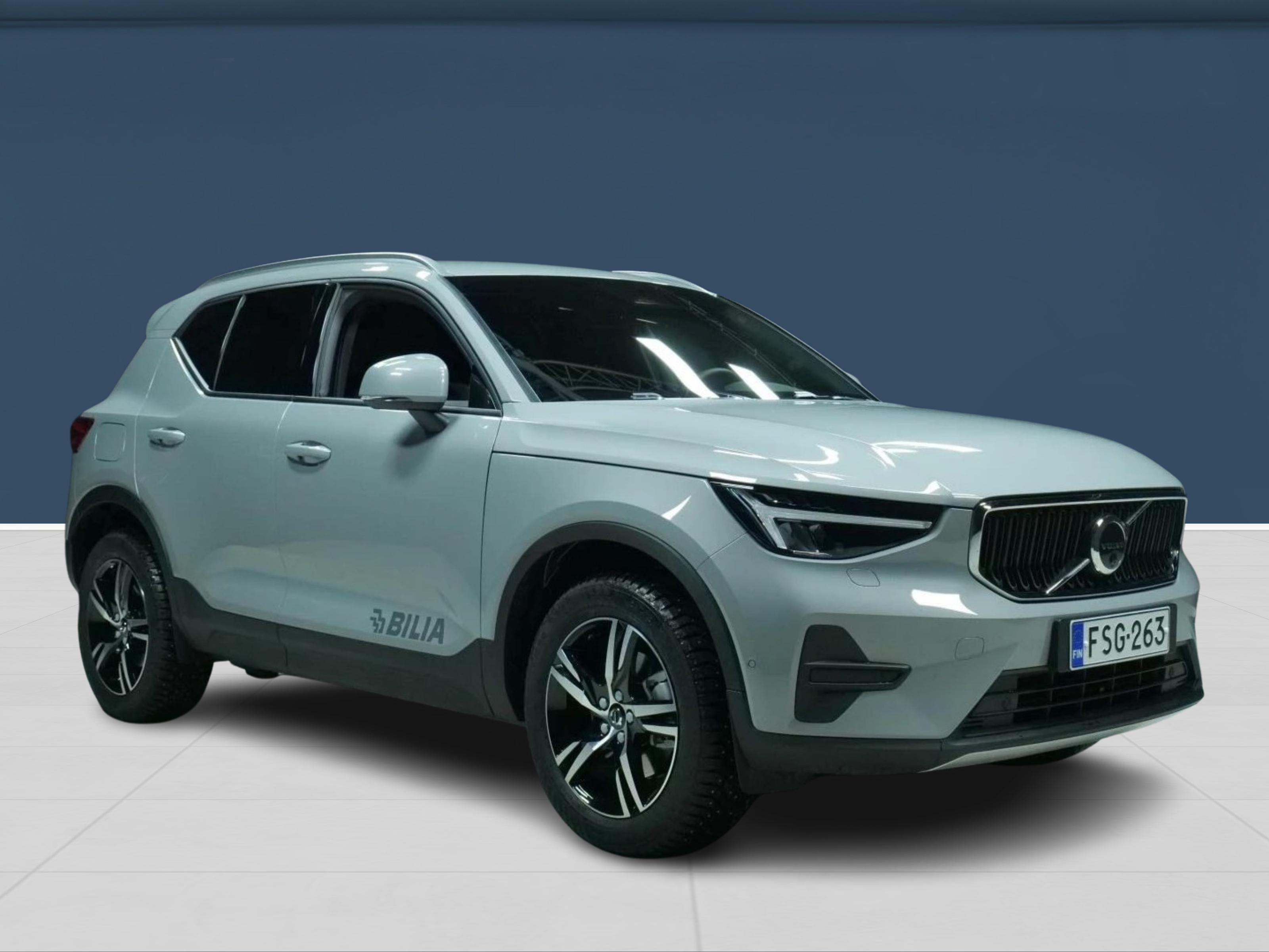 Volvo XC40 3