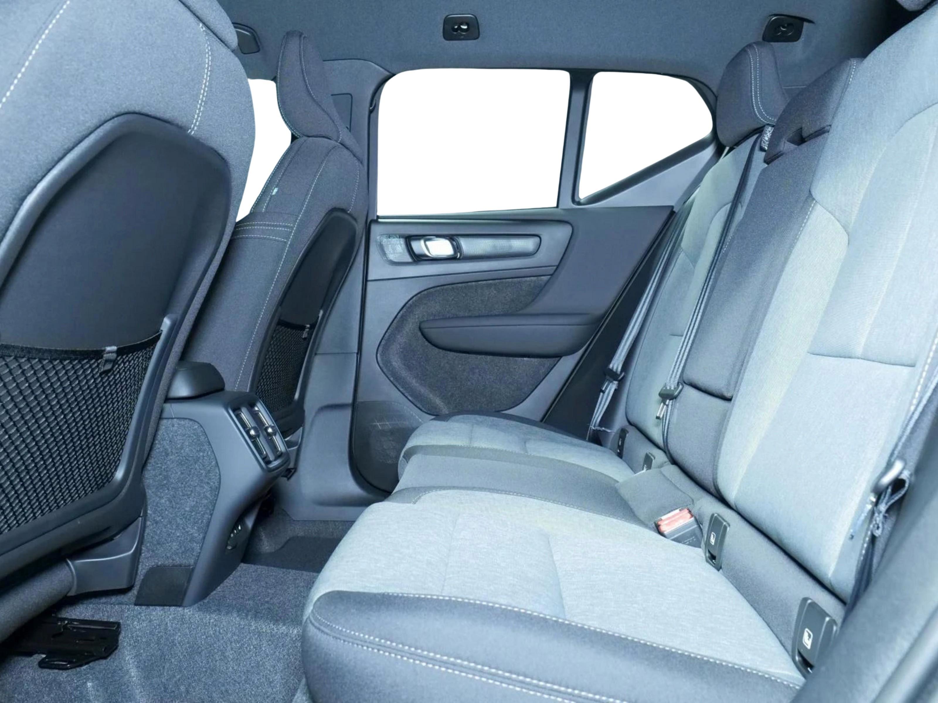 Volvo XC40 9