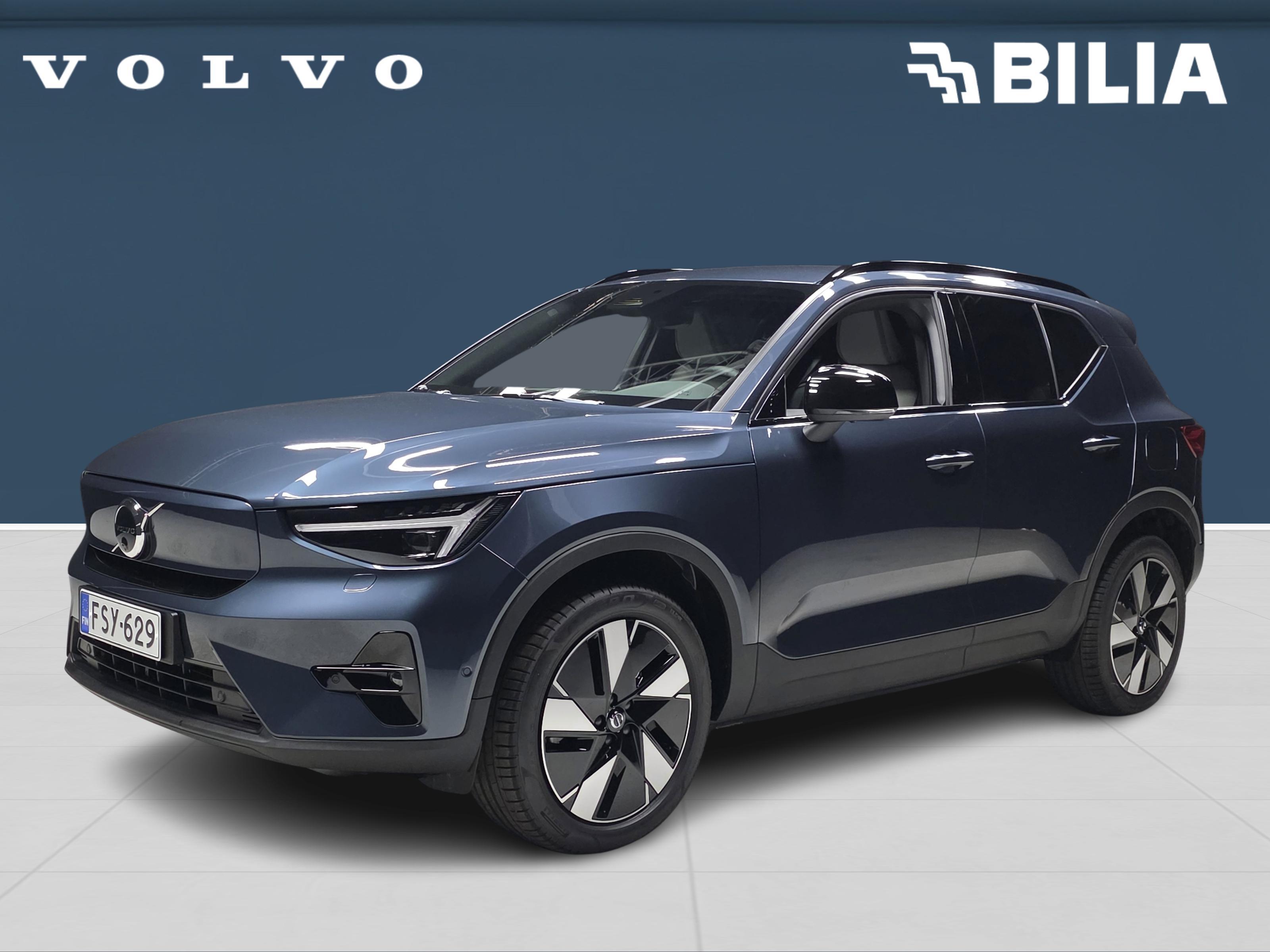 Volvo EX40 1