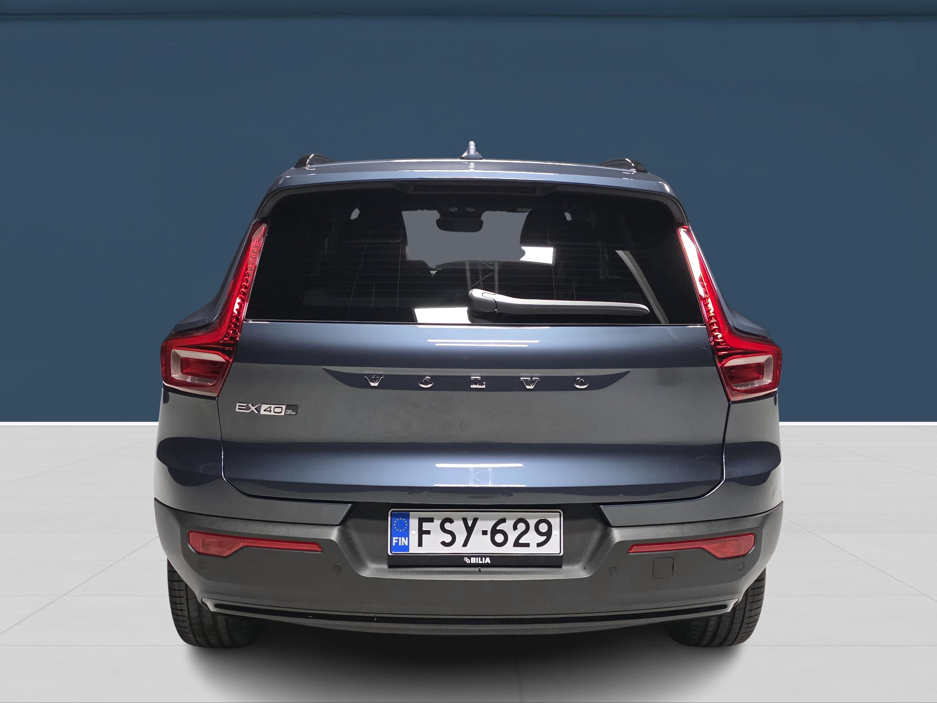 Volvo EX40 5