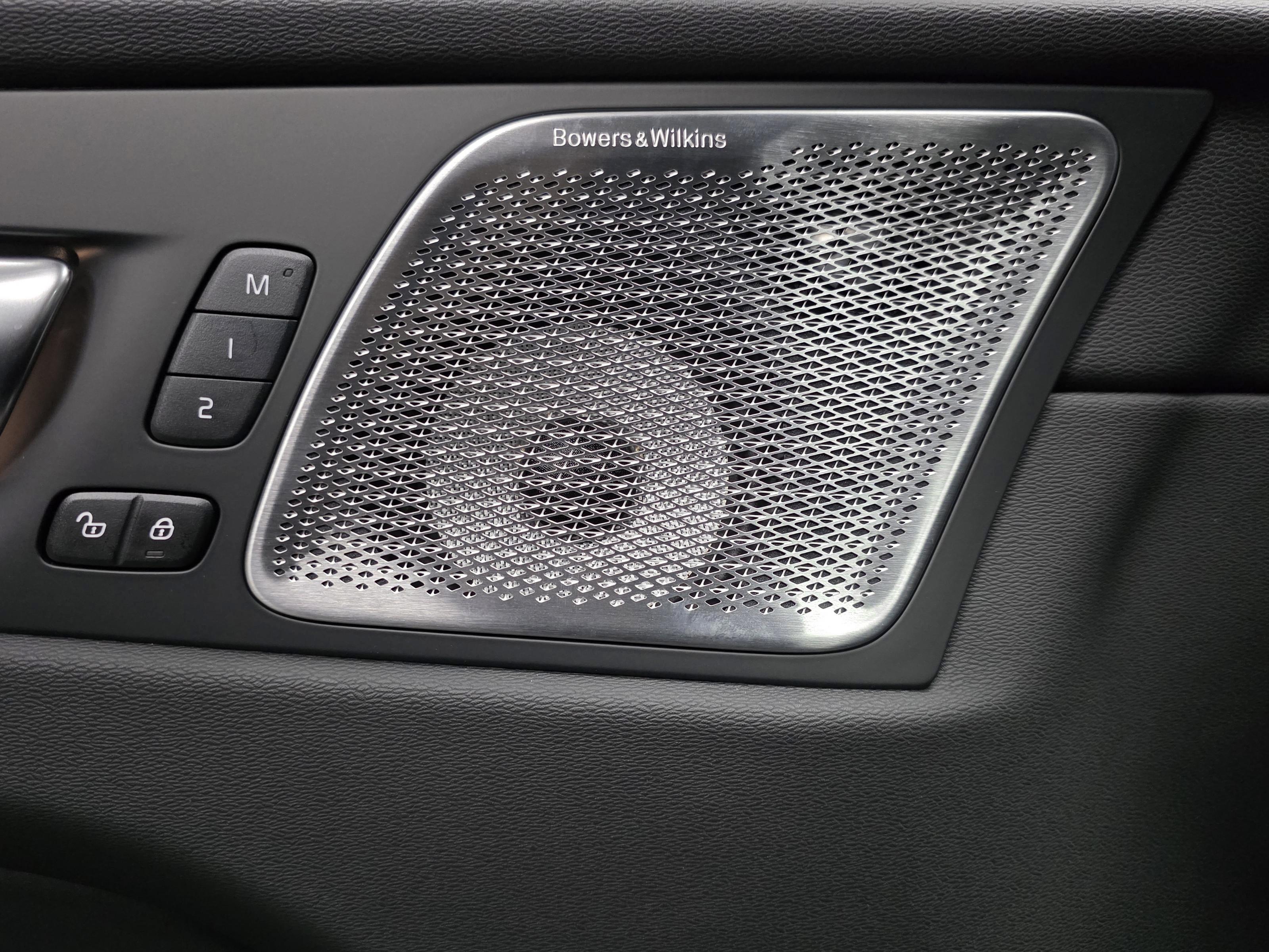 Volvo XC60 14